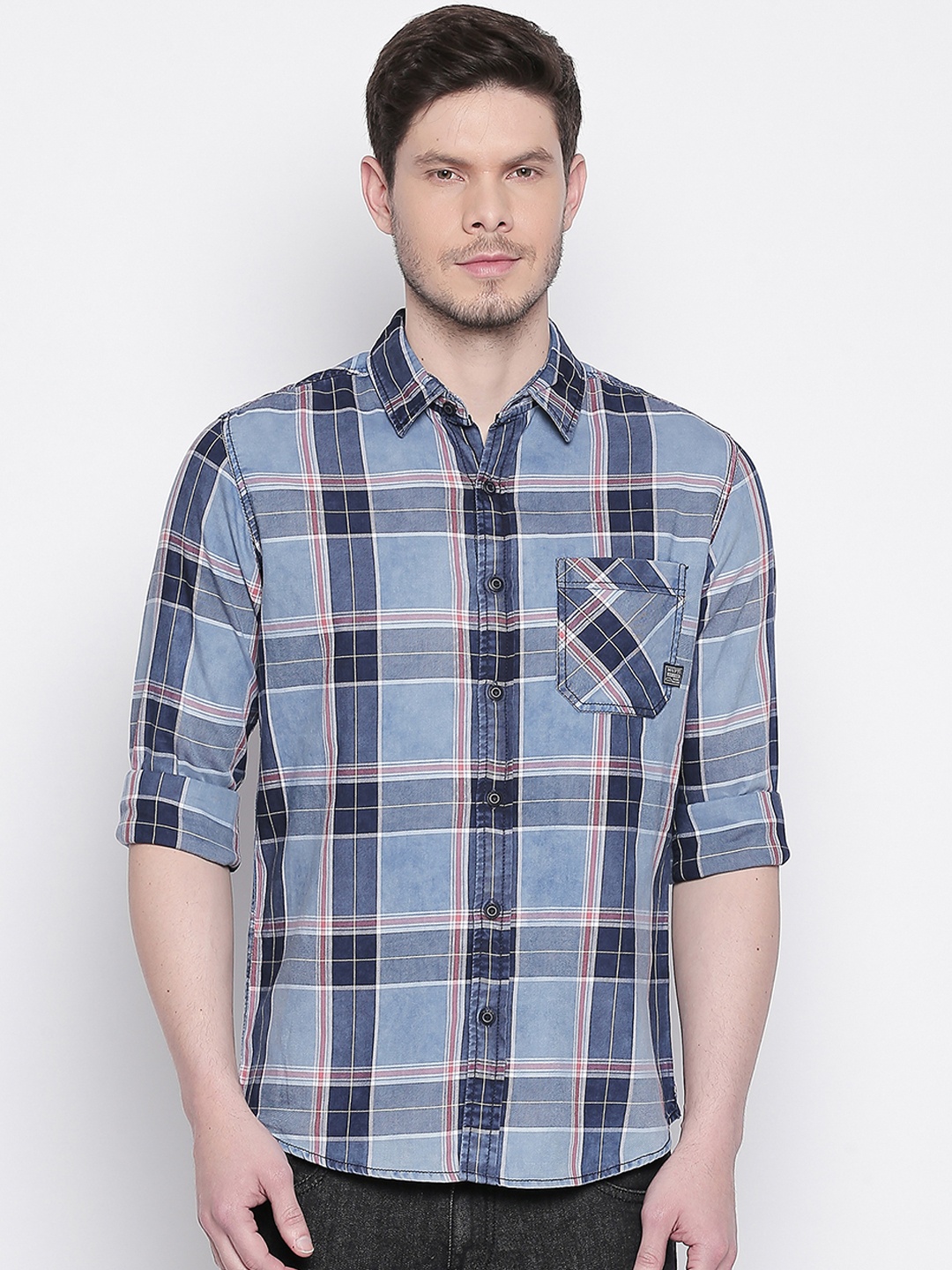 

Mufti Men Blue & Red Slim Fit Checked Casual Shirt
