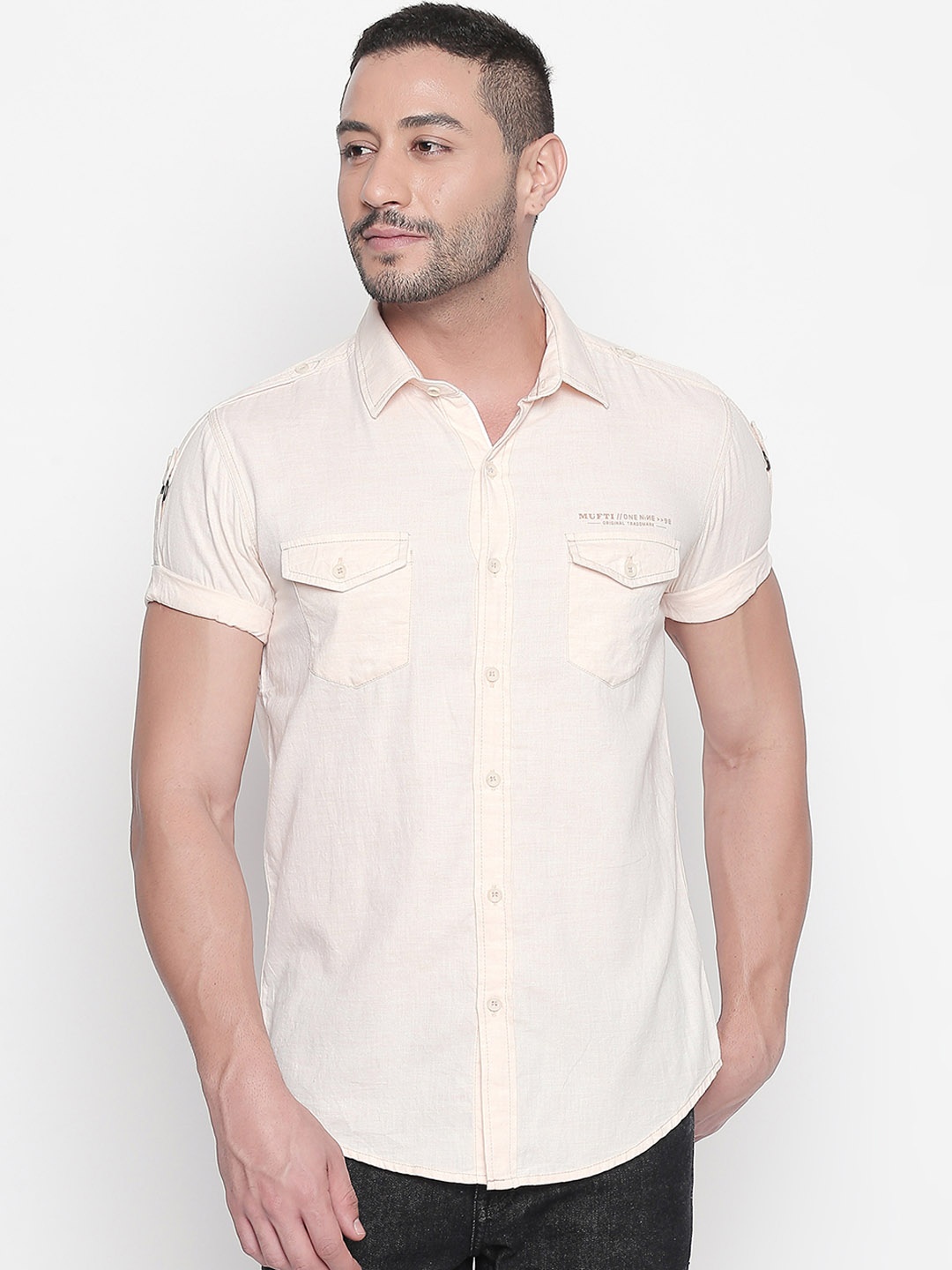 

Mufti Men Cream-Coloured Slim Fit Solid Casual Shirt