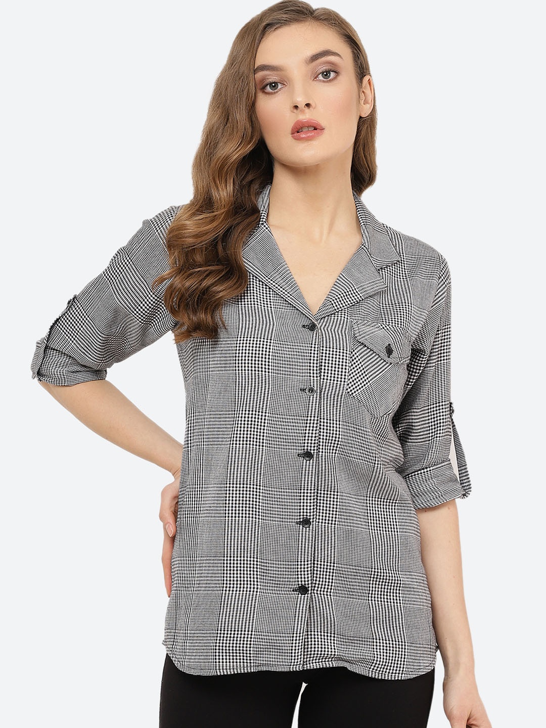 

Indietoga Women Black & White Regular Fit Checked Casual Shirt