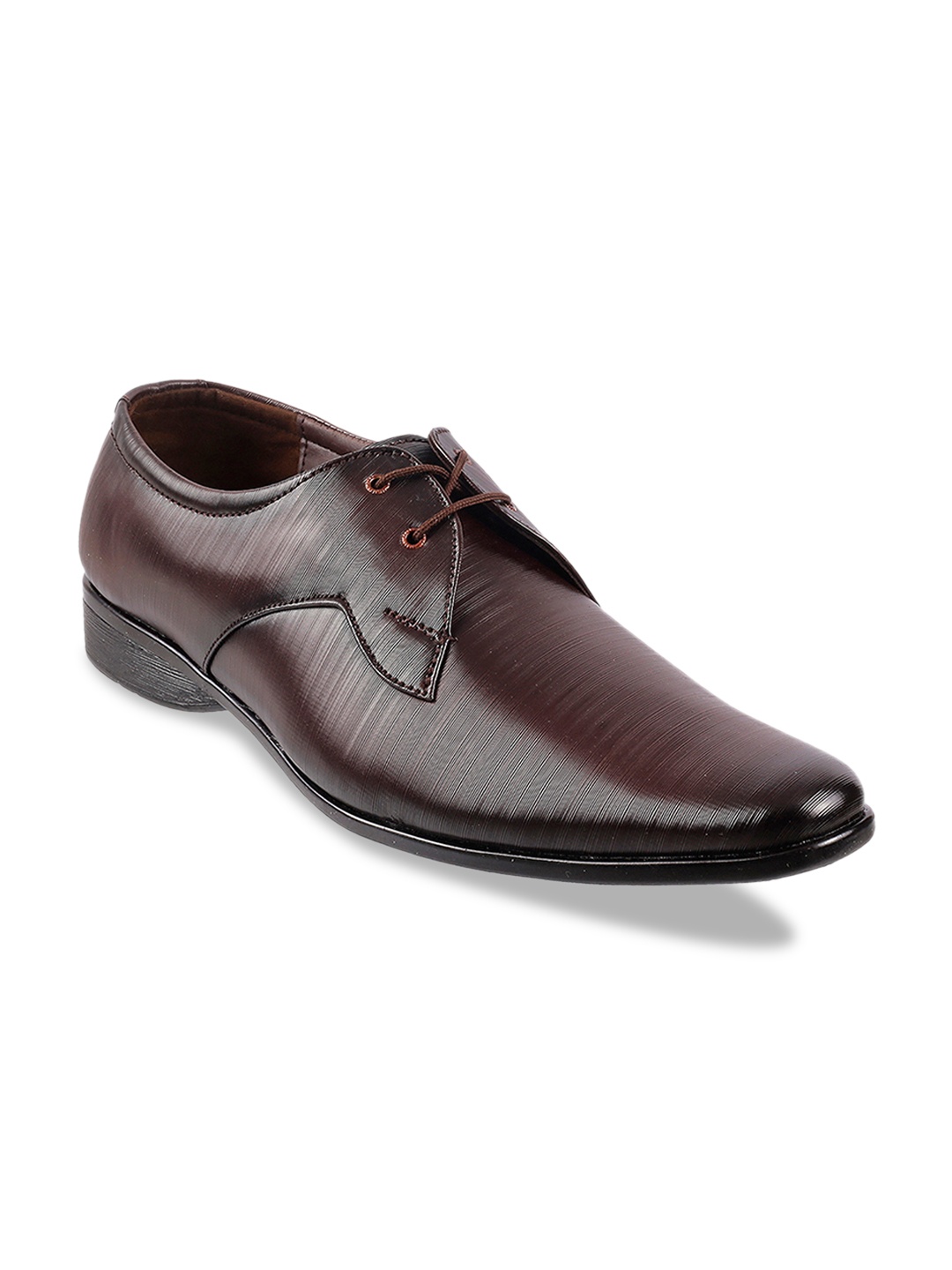 

WALKWAY by Metro Men Maroon Textured Formal Derbys