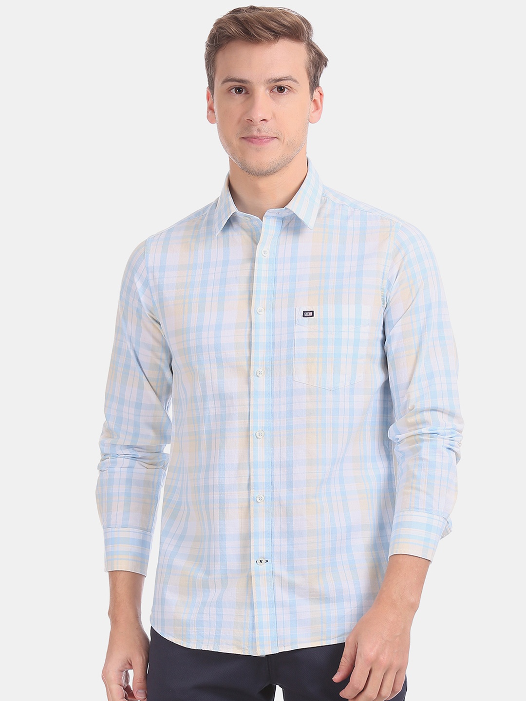 

Arrow Sport Men Blue & Beige Slim Fit Checked Casual Shirt