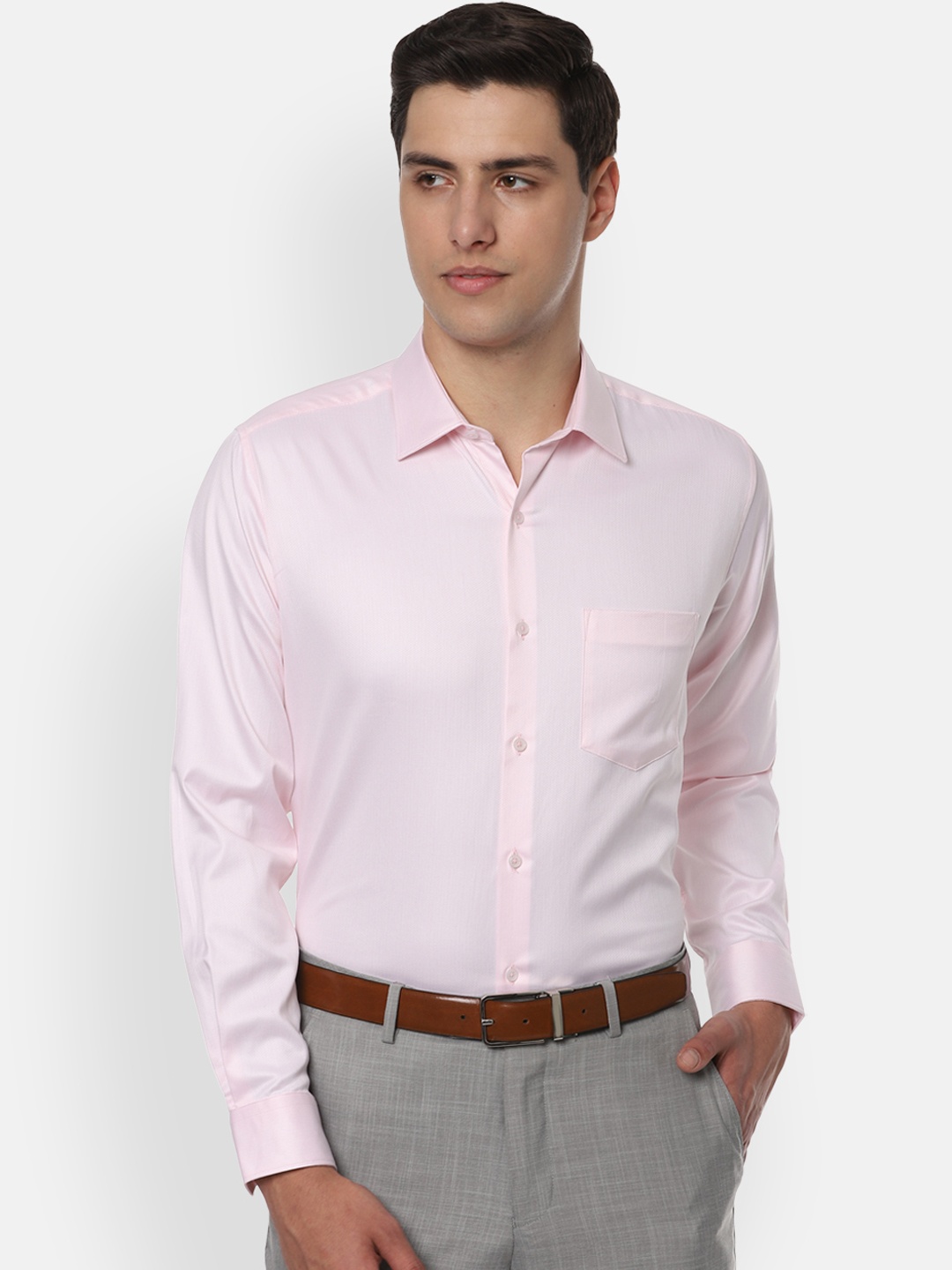 

Van Heusen Men Pink Regular Fit Solid Formal Shirt