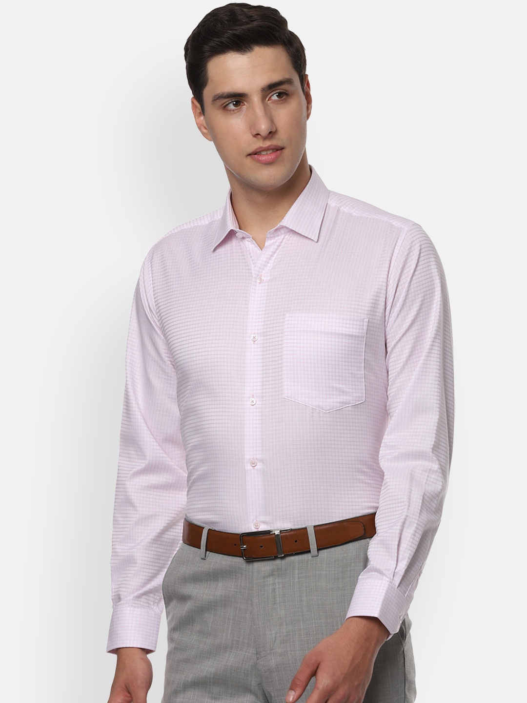 Van Heusen Men Pink & White Regular Fit Checked Formal Shirt