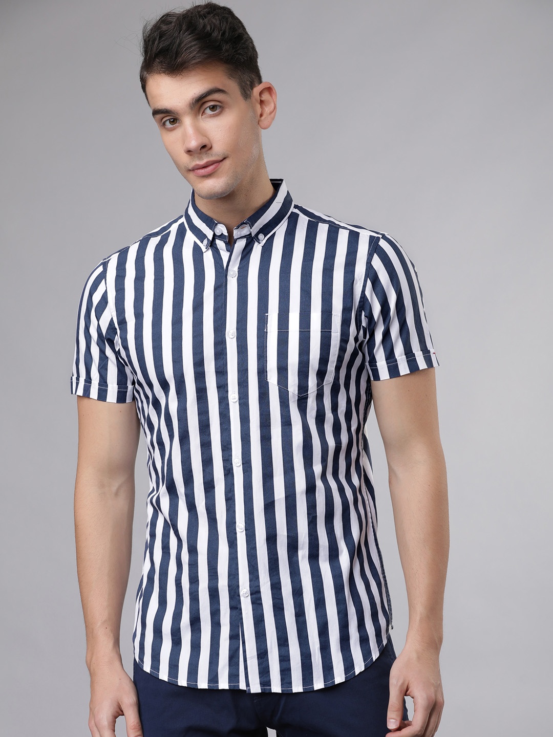 HIGHLANDER Men Blue & White Slim Fit Striped Casual Shirt