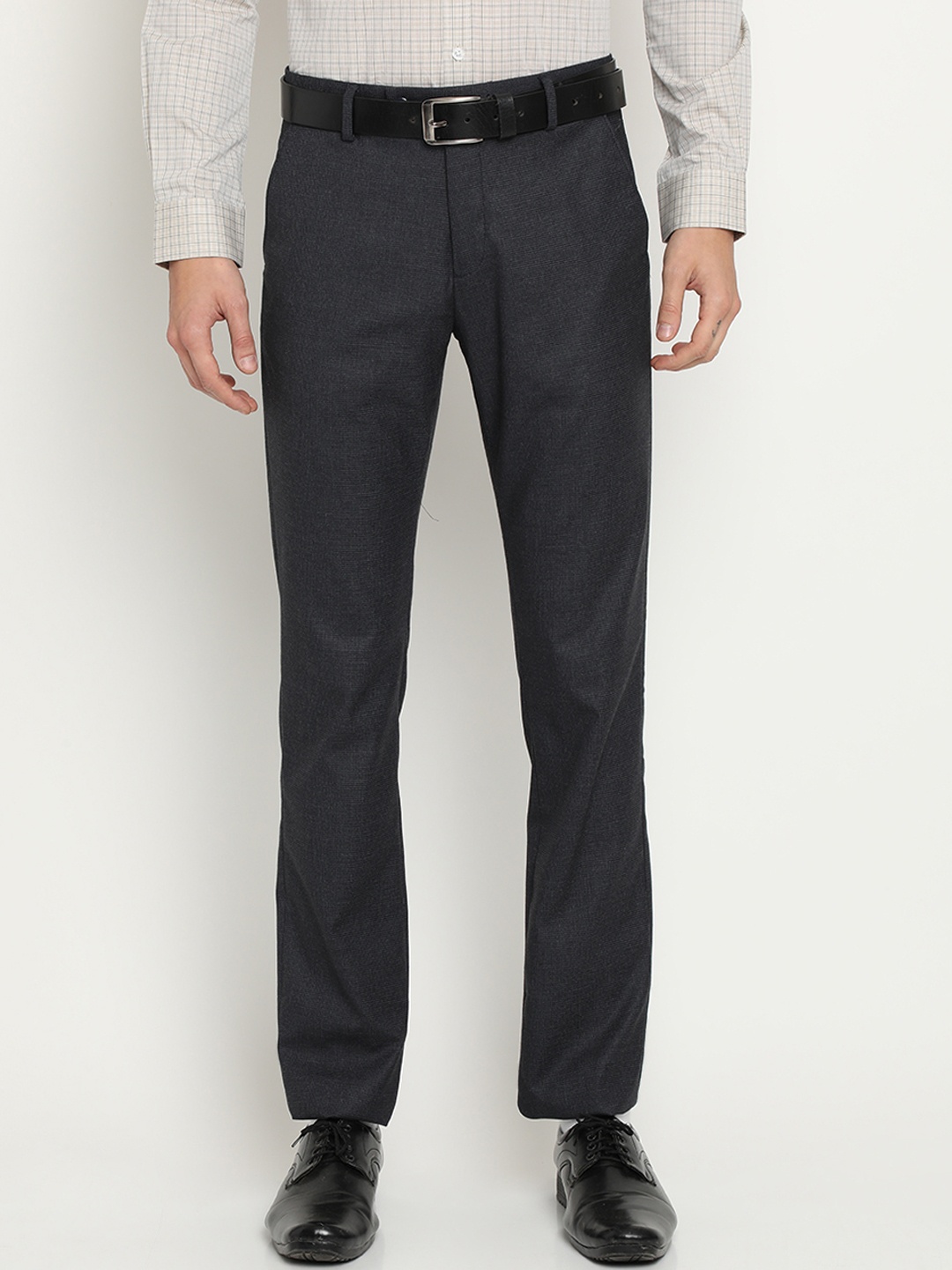 

Crocodile Men Grey Classic Slim Fit Solid Formal Trousers