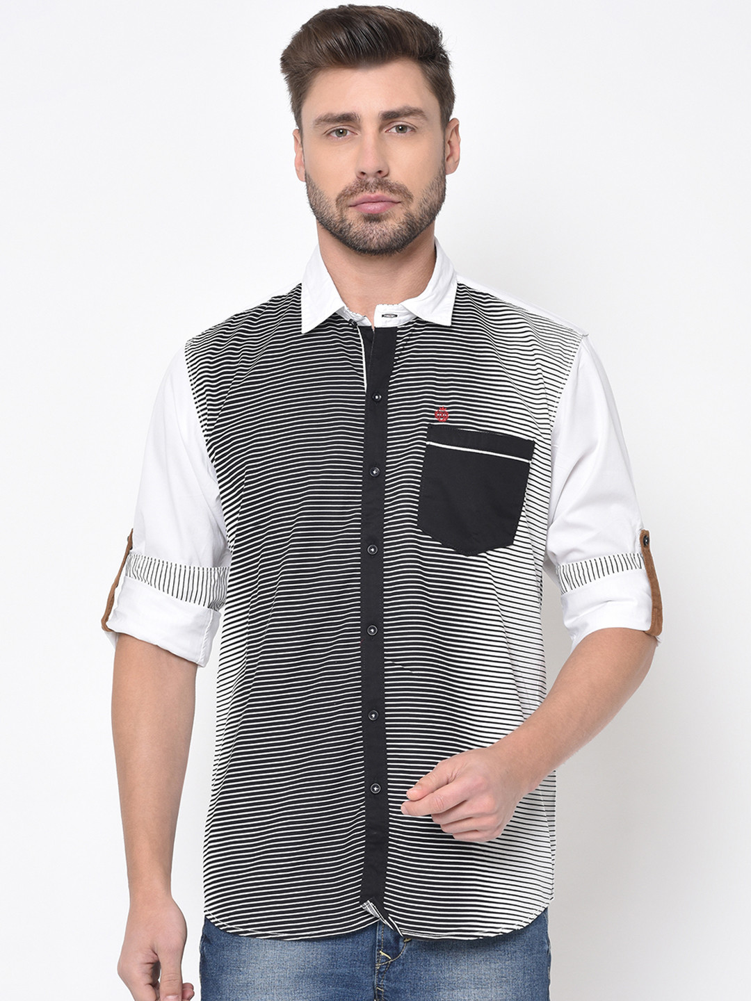 

Duke Men Black & White Slim Fit Striped Casual Shirt
