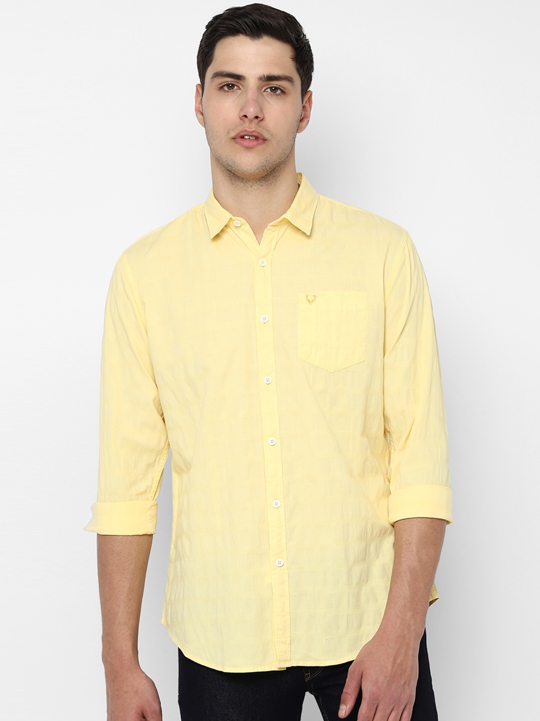 

Allen Solly Sport Men Yellow Regular Fit Checked Casual Shirt