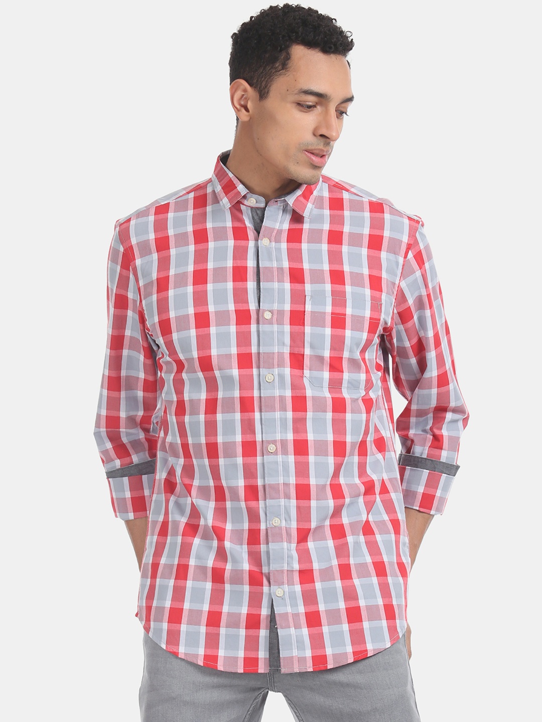 

Cherokee Men Red & Grey Regular Fit Checked Casual Shirt