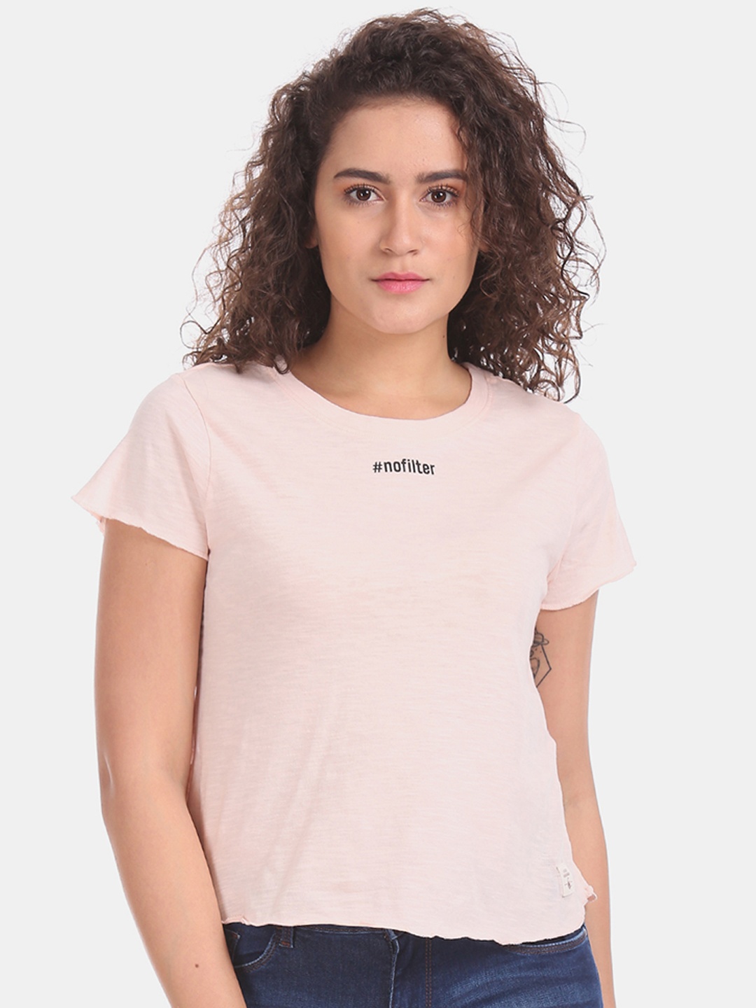 

Flying Machine Women Pink Solid Round Neck T-shirt