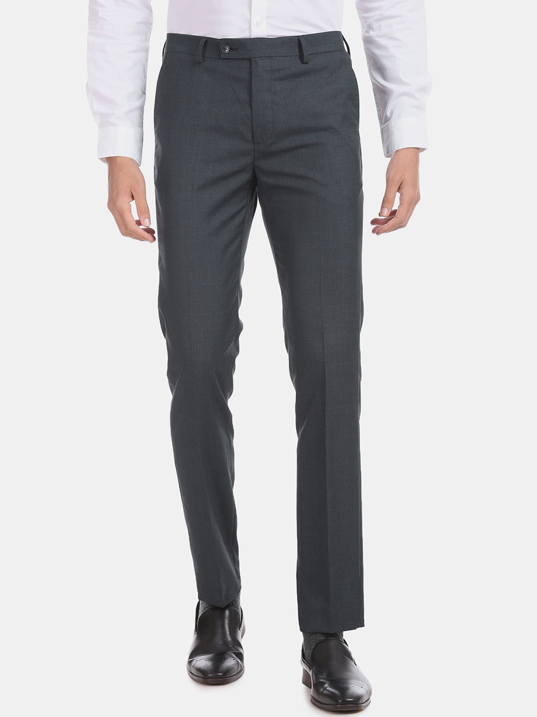 

Arrow Men Grey Slim Fit Formal Trousers, Na