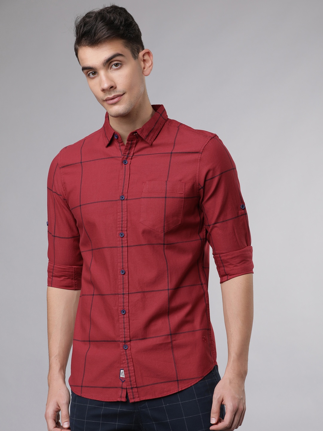 

LOCOMOTIVE Men Red & Navy Blue Slim Fit Checked Casual Shirt