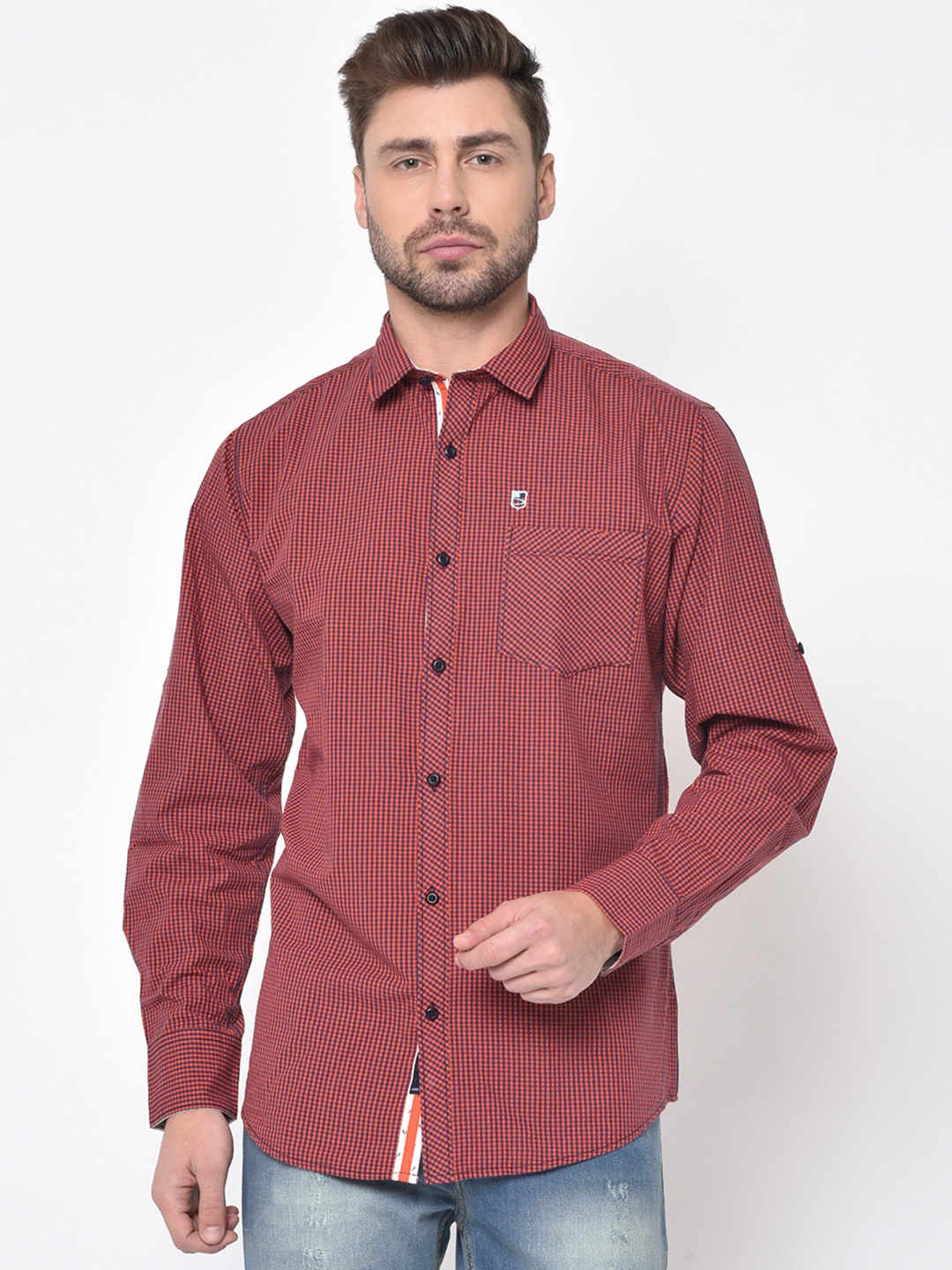 

Duke Men Red & Navy Blue Slim Fit Checked Casual Shirt