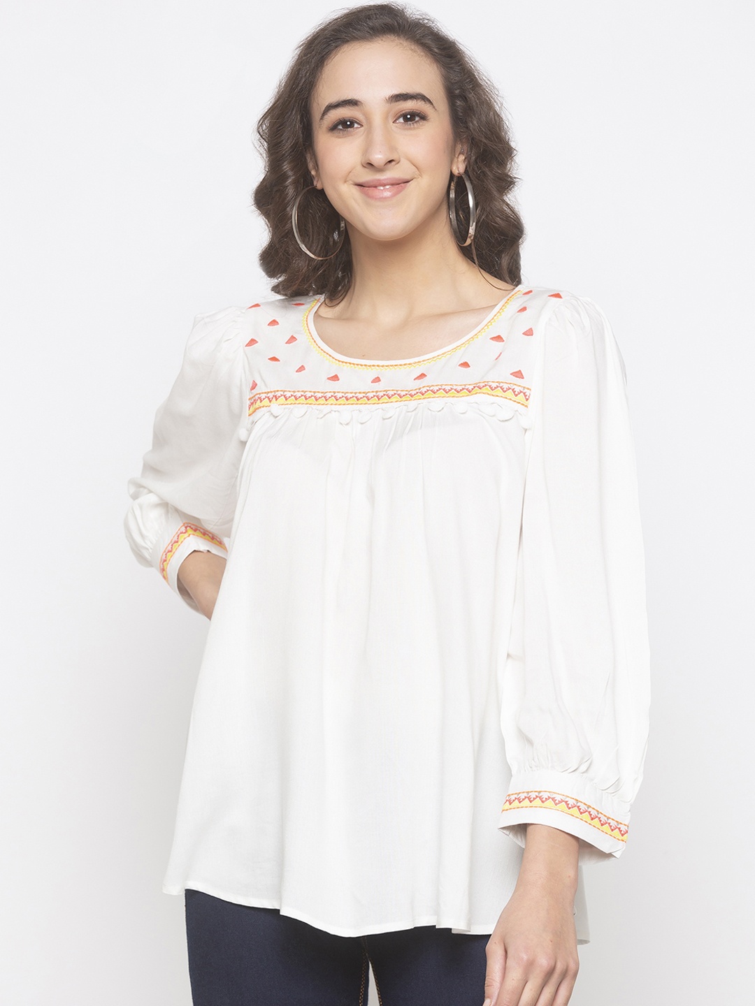 

Globus Women White Embroidered Empire Top