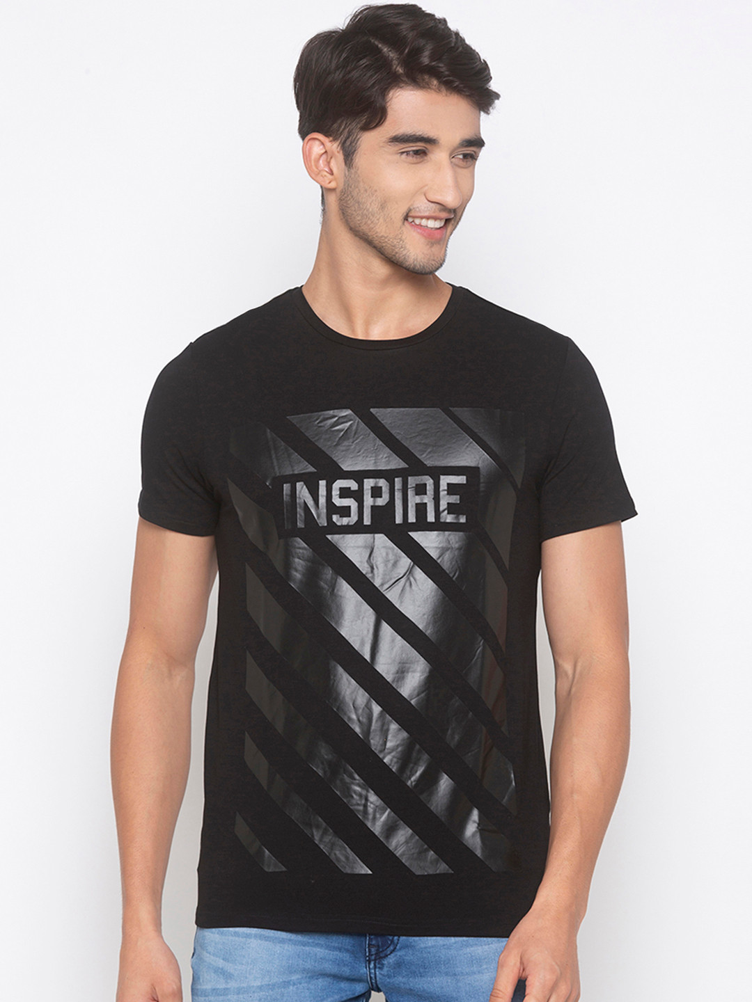 

Globus Men Black Printed Round Neck T-shirt