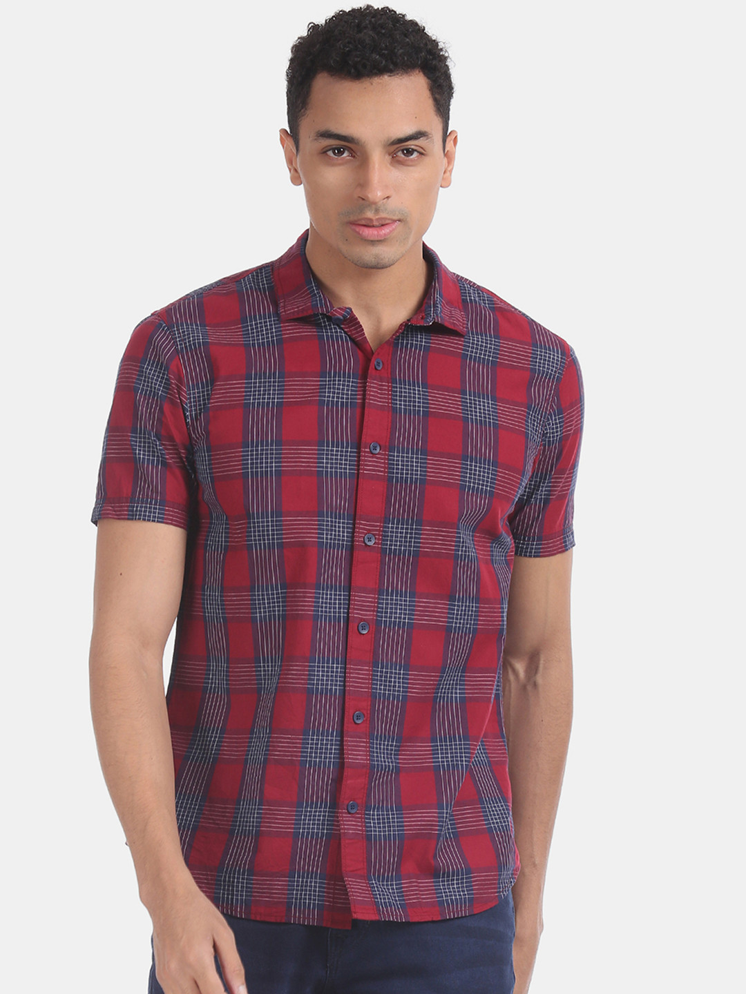 

Colt Men Maroon & Navy Blue Slim Fit Checked Casual Shirt