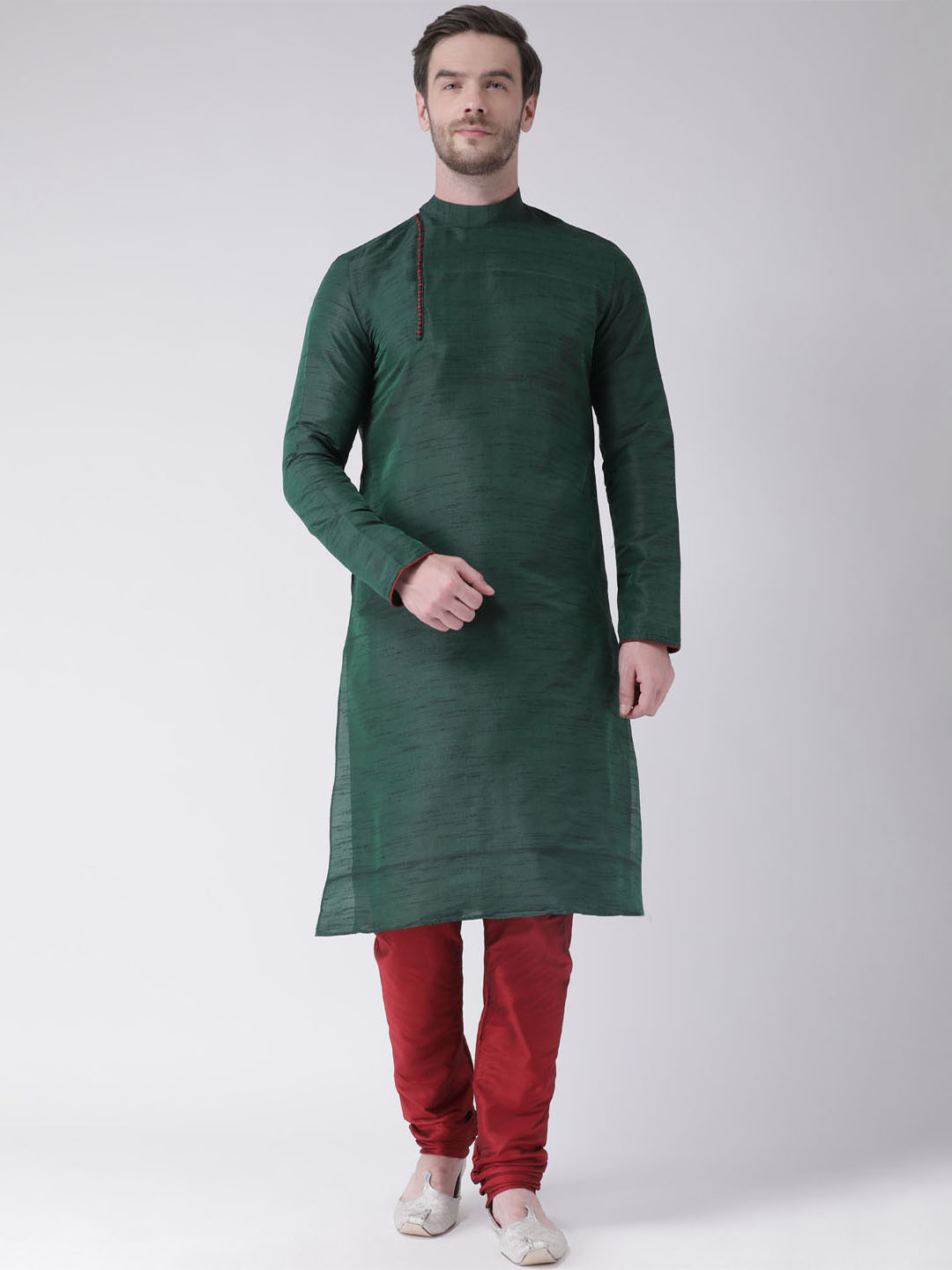 

DEYANN Men Green & Red Solid Kurta with Churidar