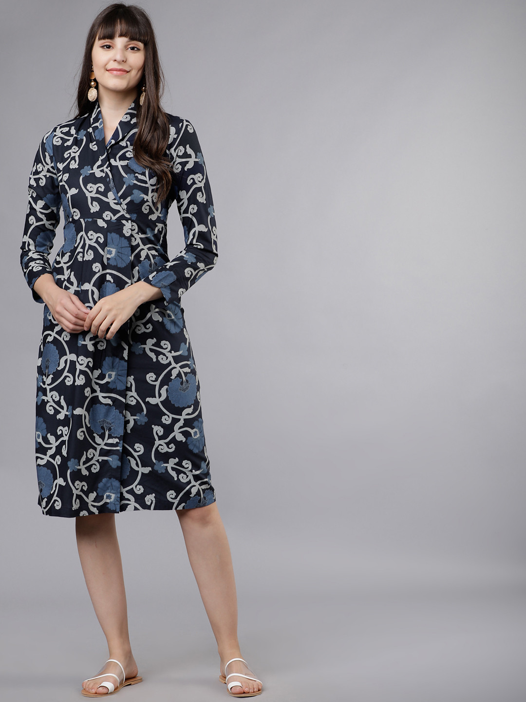 

Vishudh Women Navy Blue & Black Printed Wrap Dress