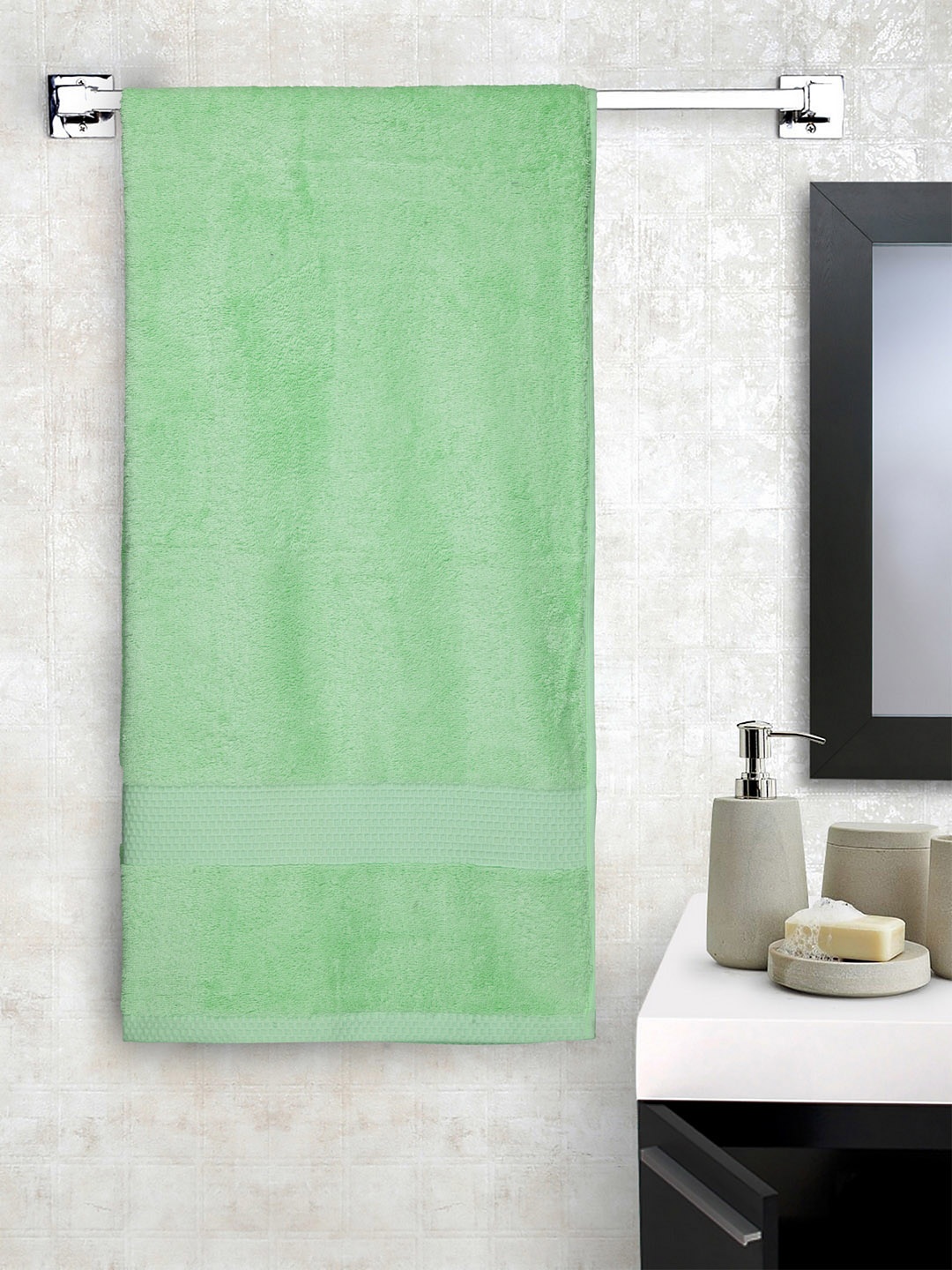 

BOMBAY DYEING Unisex Green Solid 600 GSM Bath Towel