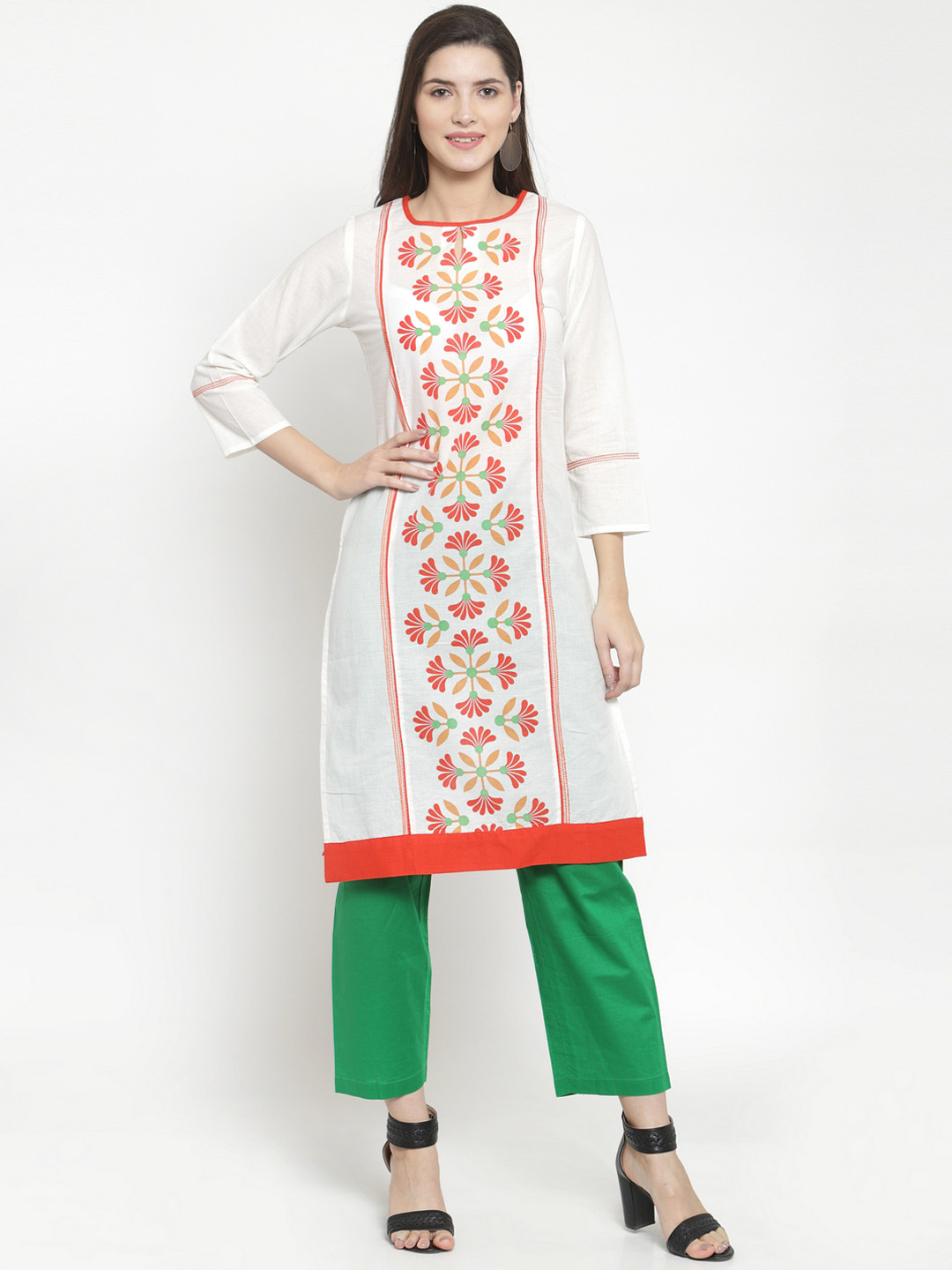 

The Kurta Express Women White & Orange Printed Straight Kurta