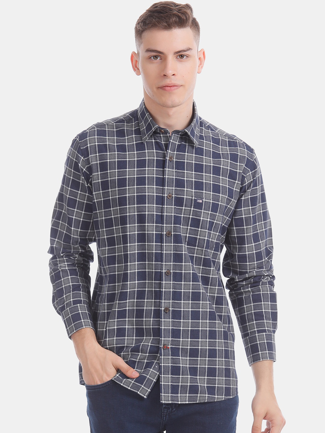 

Arrow Sport Men Grey & Blue Regular Fit Checked Casual Shirt
