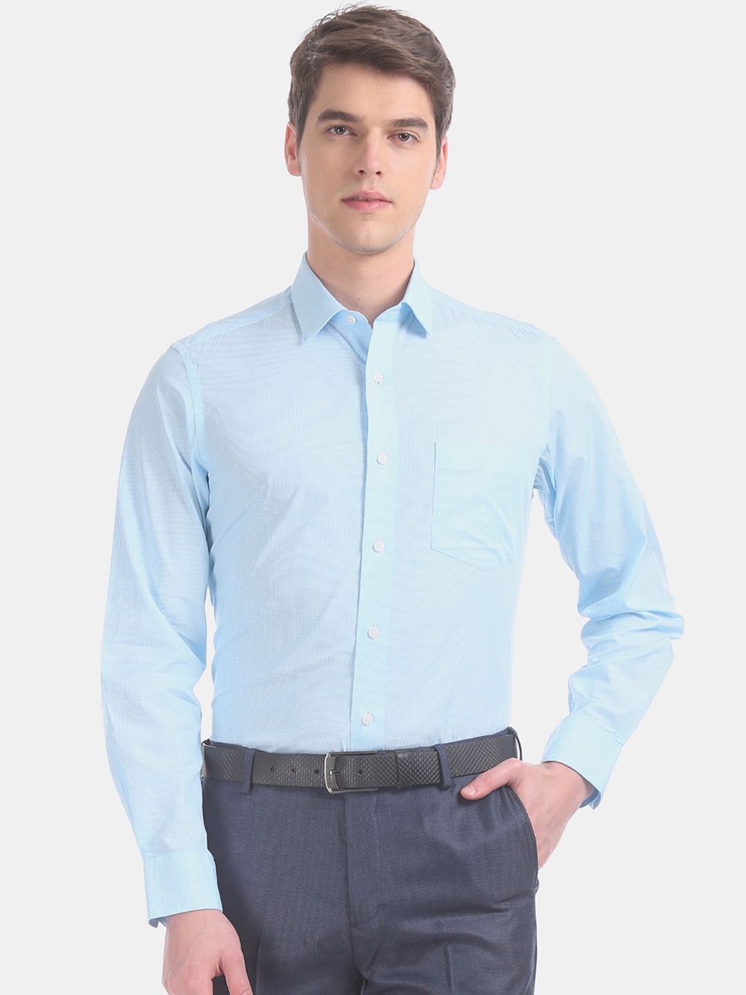 

Arrow Men Blue Regular Fit Self Design Formal Shirt
