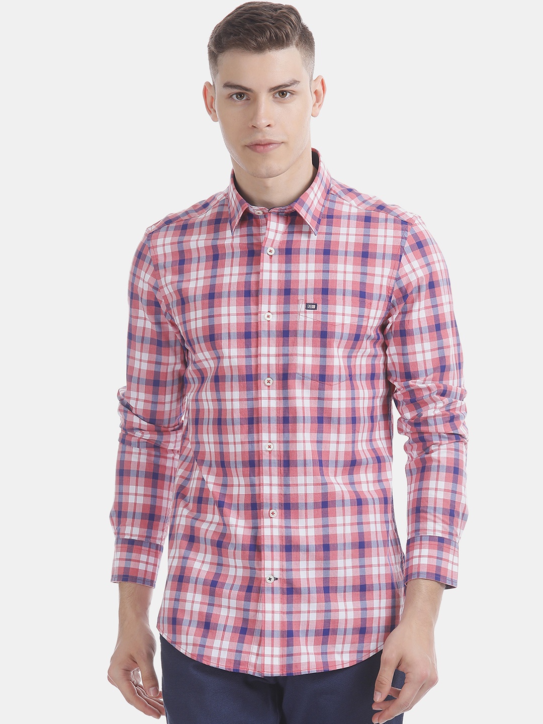 

Arrow Sport Men Pink & Blue Slim Fit Checked Casual Shirt