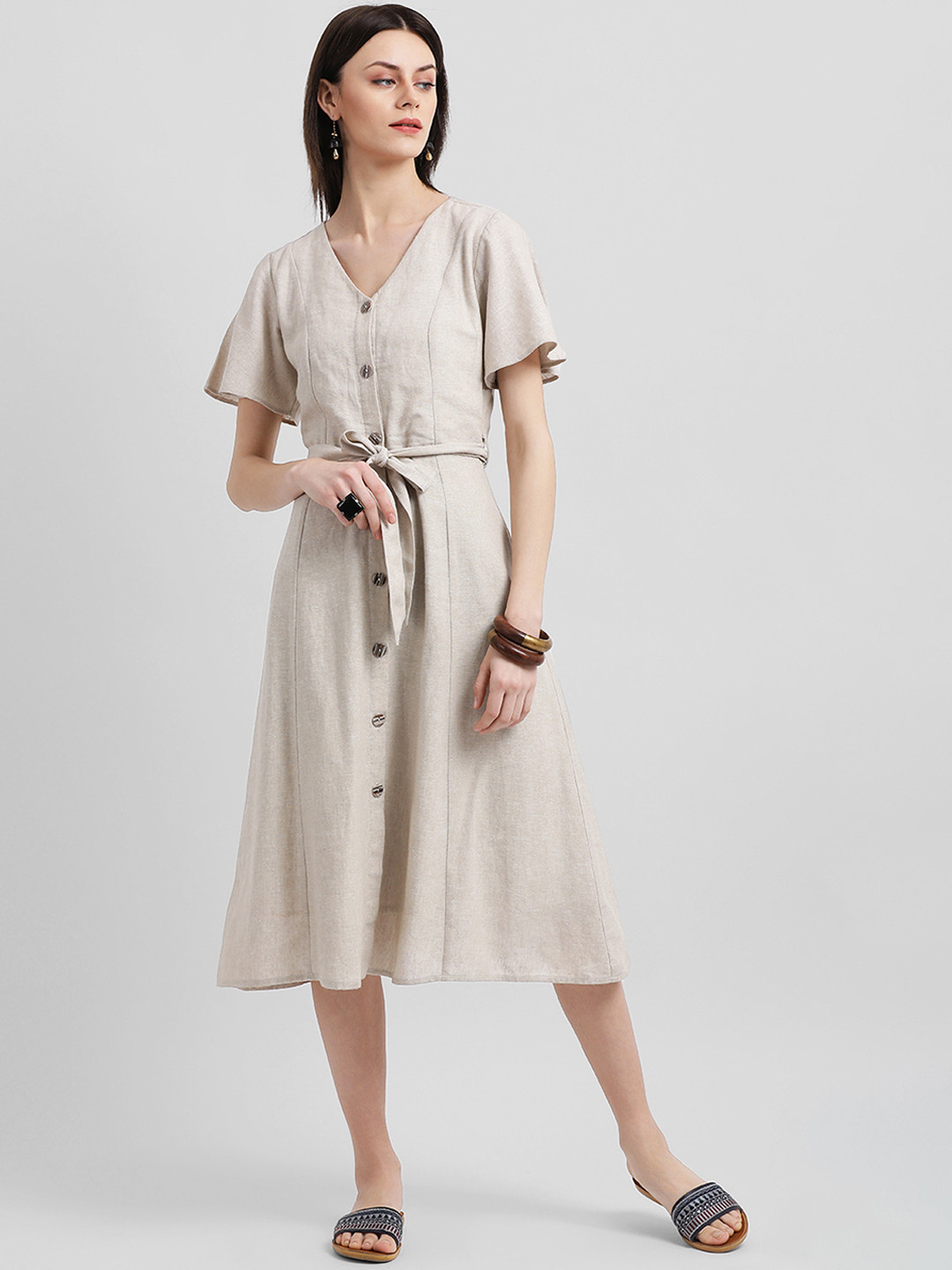 

Zink London Women Beige Solid Fit and Flare Dress