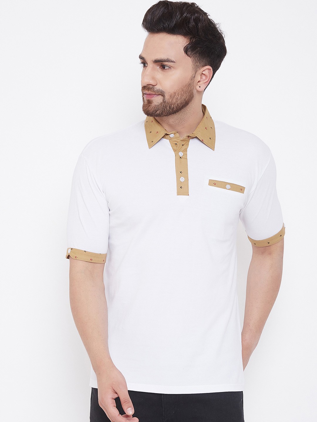 

Hypernation Men White Solid Polo Collar Pure Cotton T-shirt