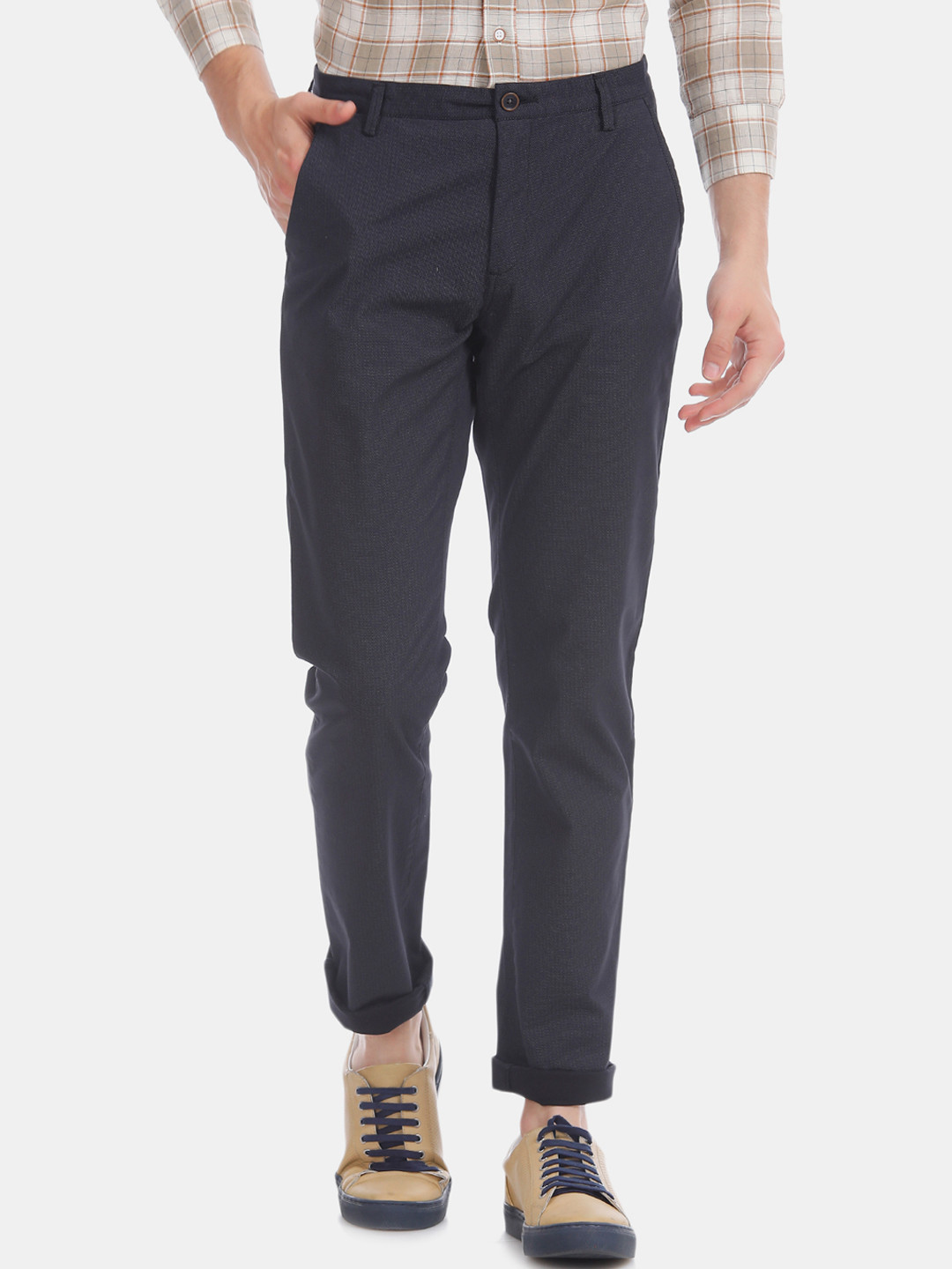

Arrow Sport Men Blue Slim Fit Solid Regular Trousers