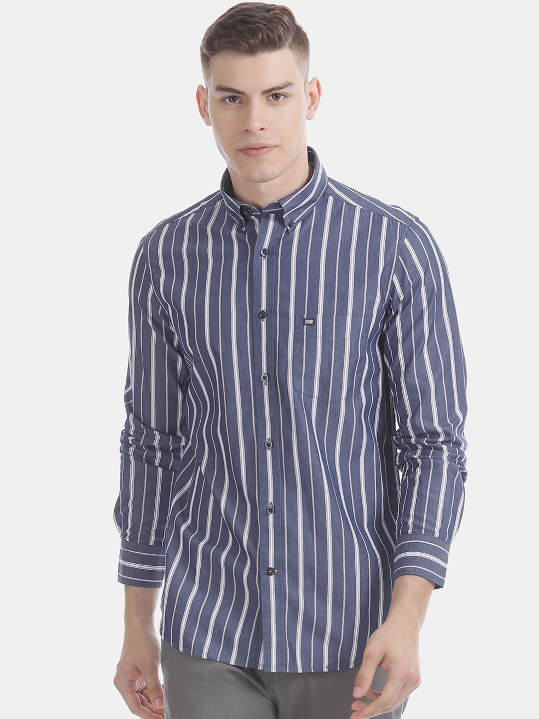 

Arrow Sport Men Blue & White Slim Fit Striped Casual Shirt