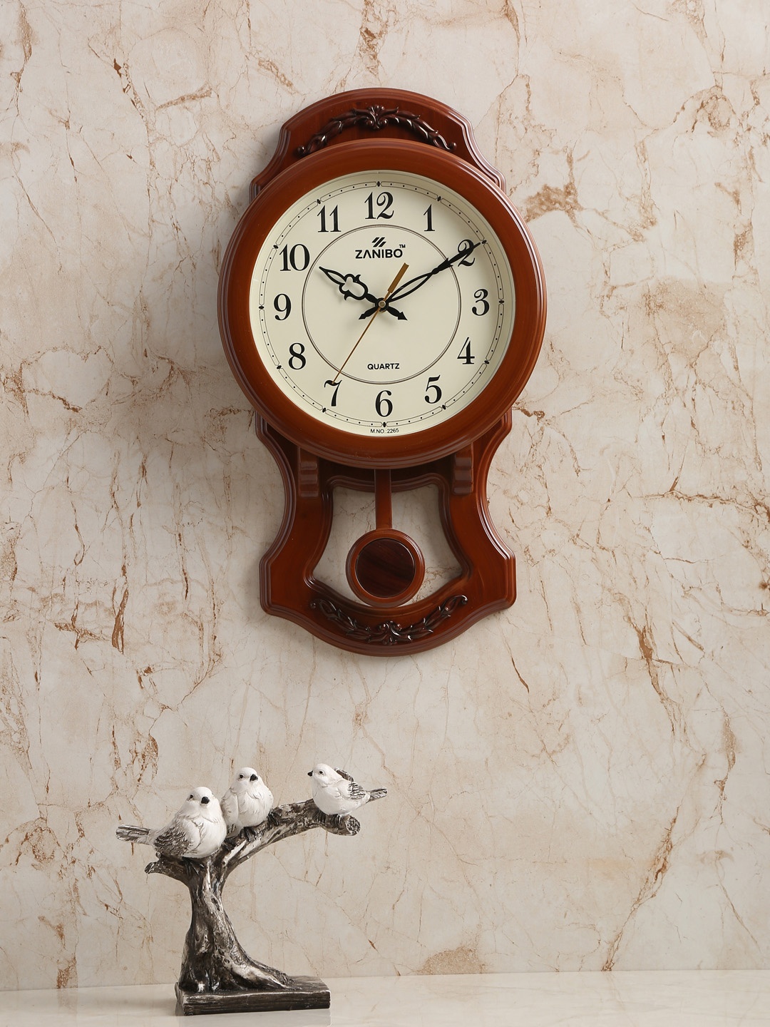 

ZANIBO White & Brown Round Solid 25 cm Analogue Wall Clock