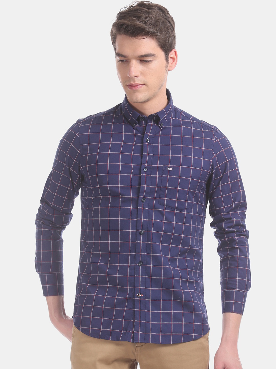 

Arrow Men Blue & White Slim Fit Checked Casual Shirt