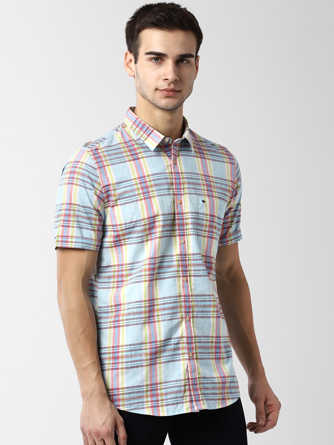 

Peter England Casuals Men Blue & Red Slim Fit Checked Casual Shirt