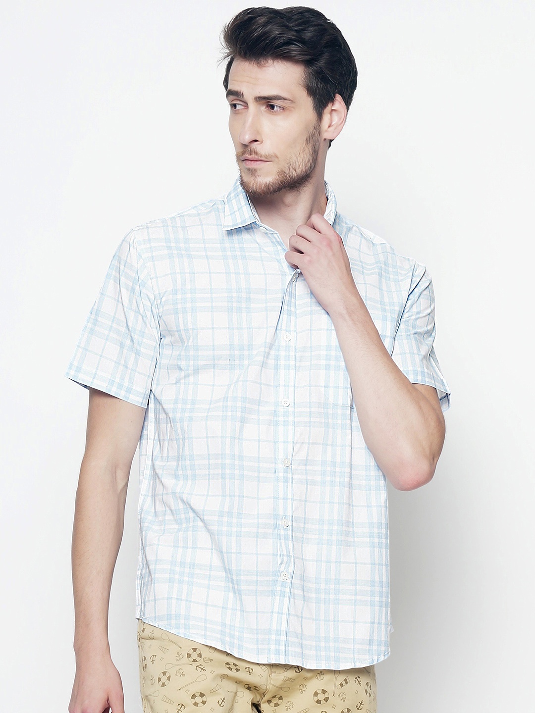 

Balista Men White & Blue Regular Fit Checked Casual Shirt