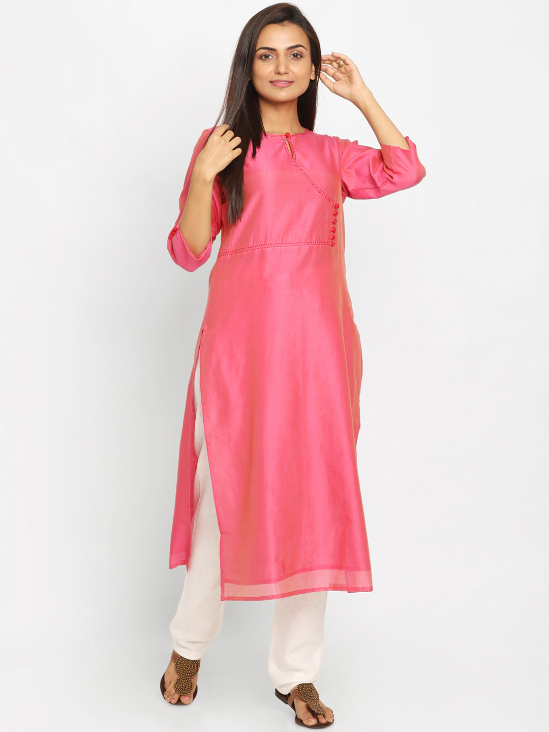 

Nakshi Women Pink Solid Straight Kurta