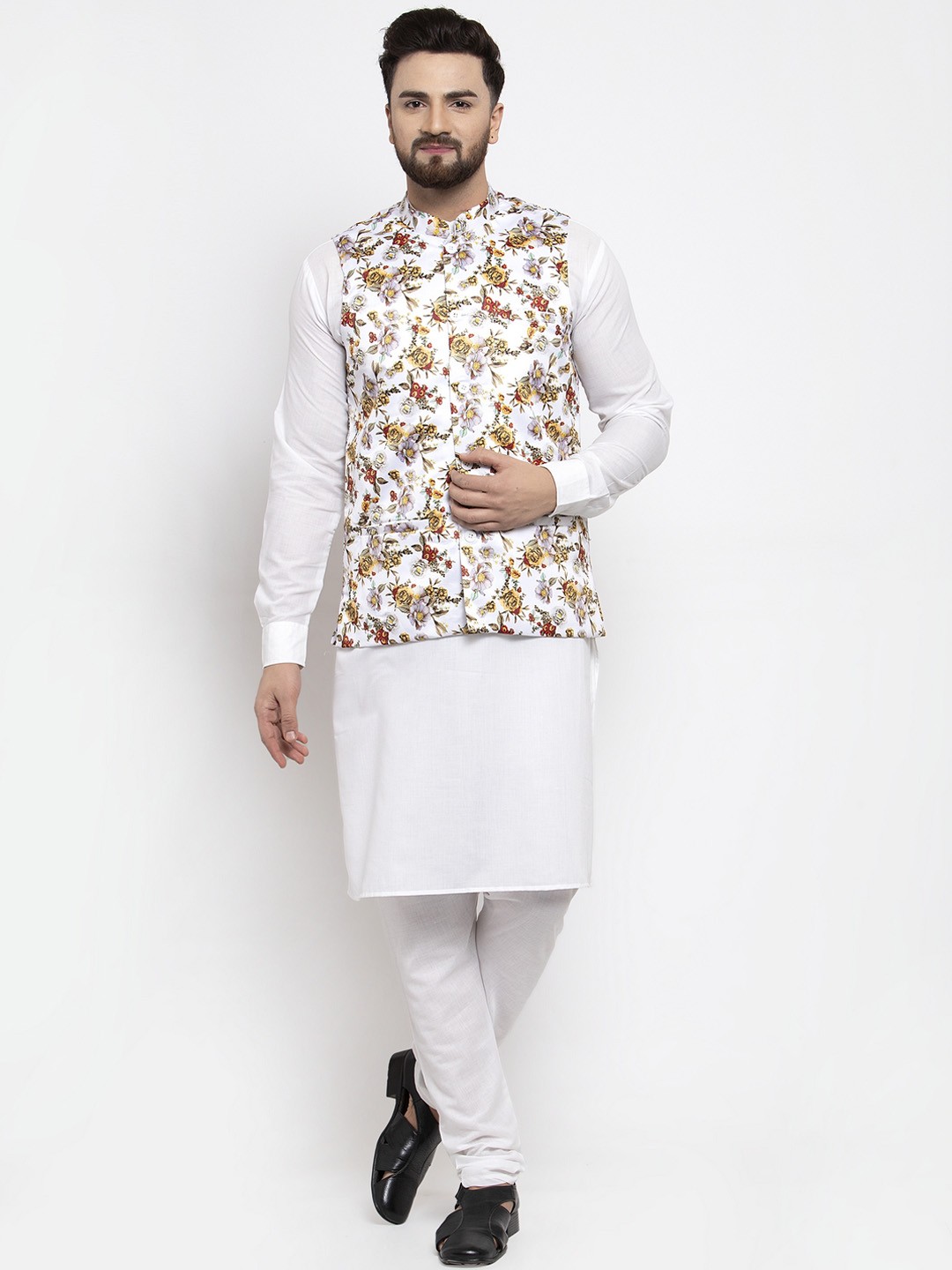 

Jompers Men White Solid Kurta with Churidar & Nehru Jacket