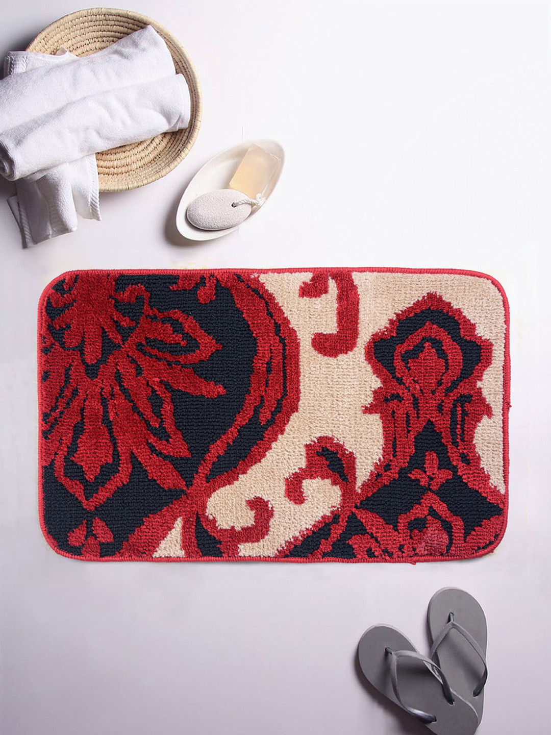 

ROMEE Unisex Black & Red Printed Microfibre Bath Mat