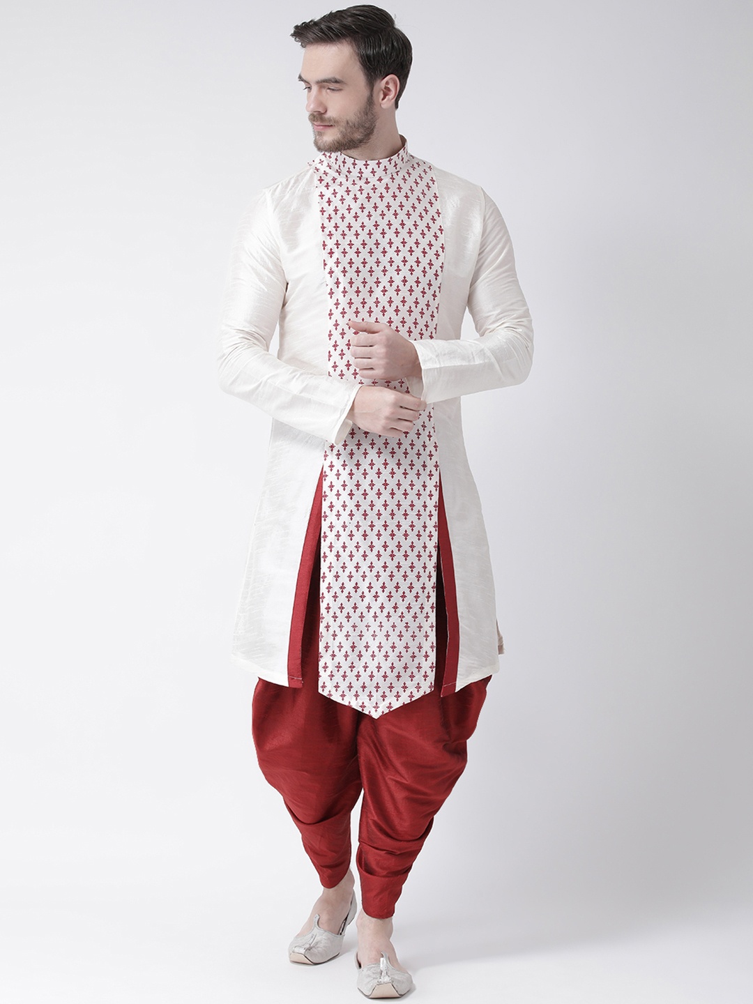 

DEYANN Men White & Red Printed Straight Kurta