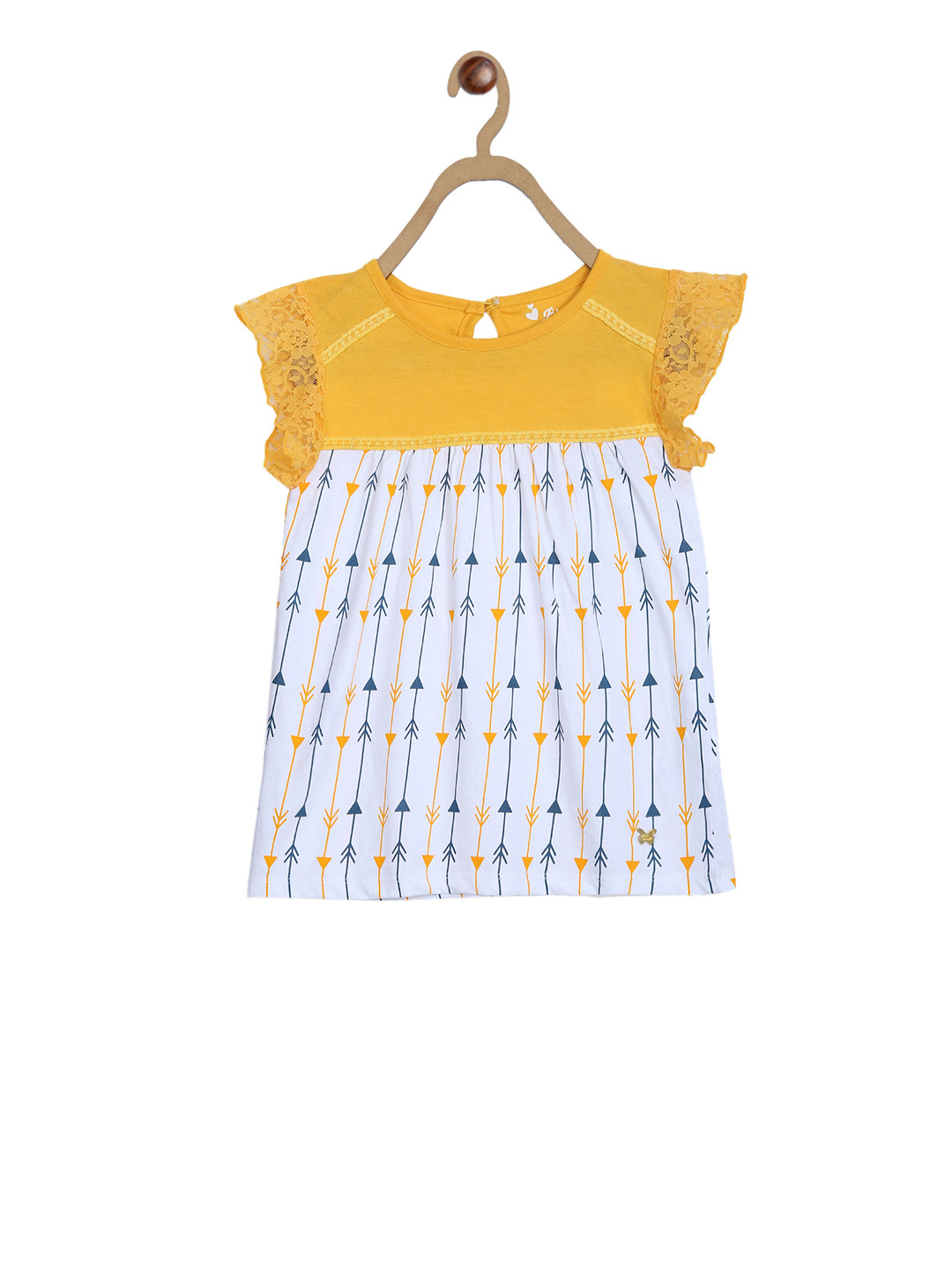 

Blue Giraffe Girls Yellow Printed Round Neck T-shirt