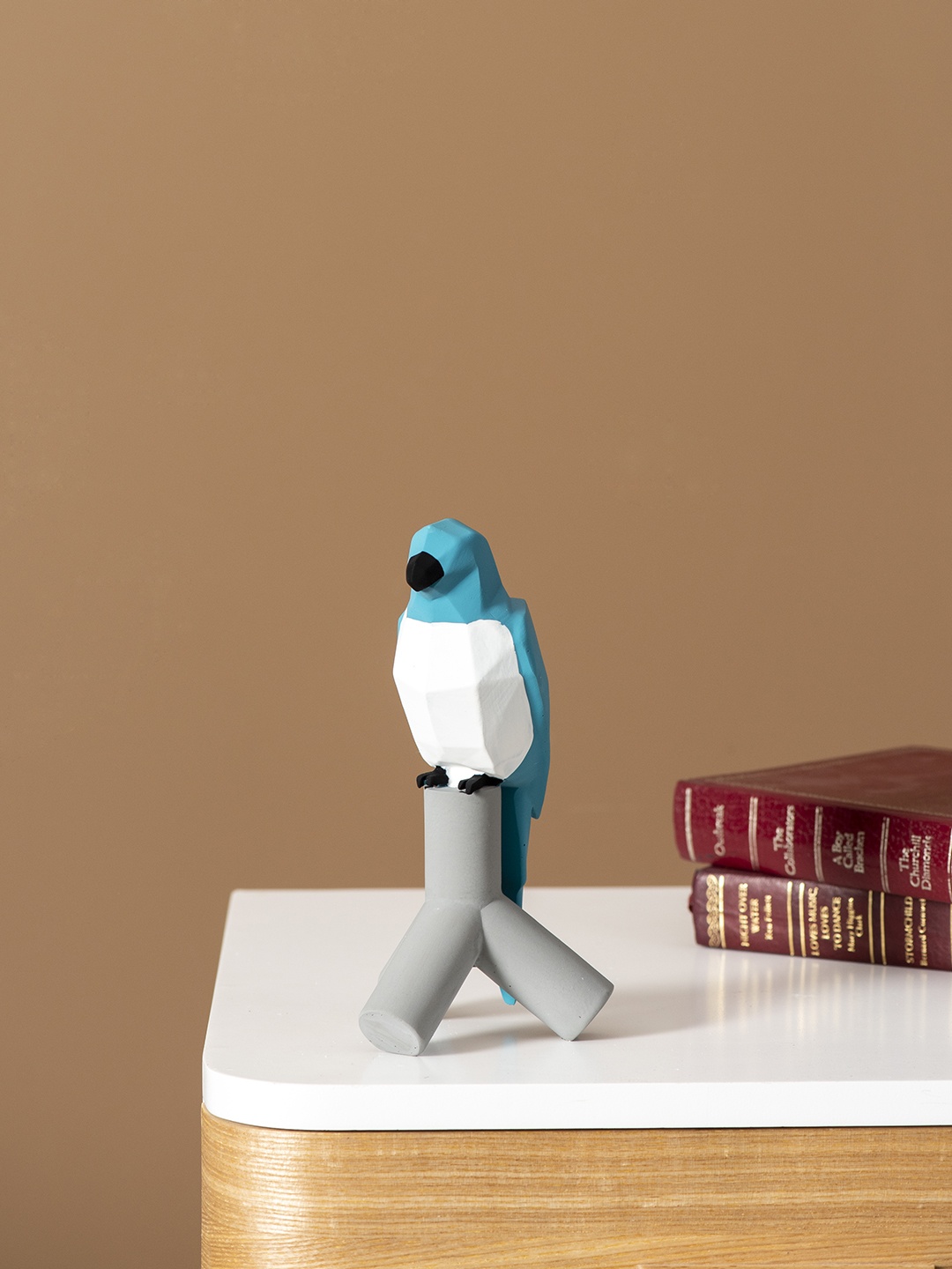 

THEDECORKART Grey & Blue Robin Geometric Bird Showpiece