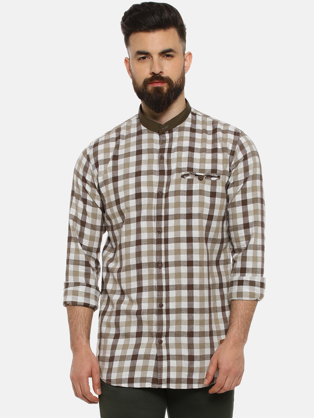 

Campus Sutra Men White & Brown Regular Fit Checked Casual Shirt