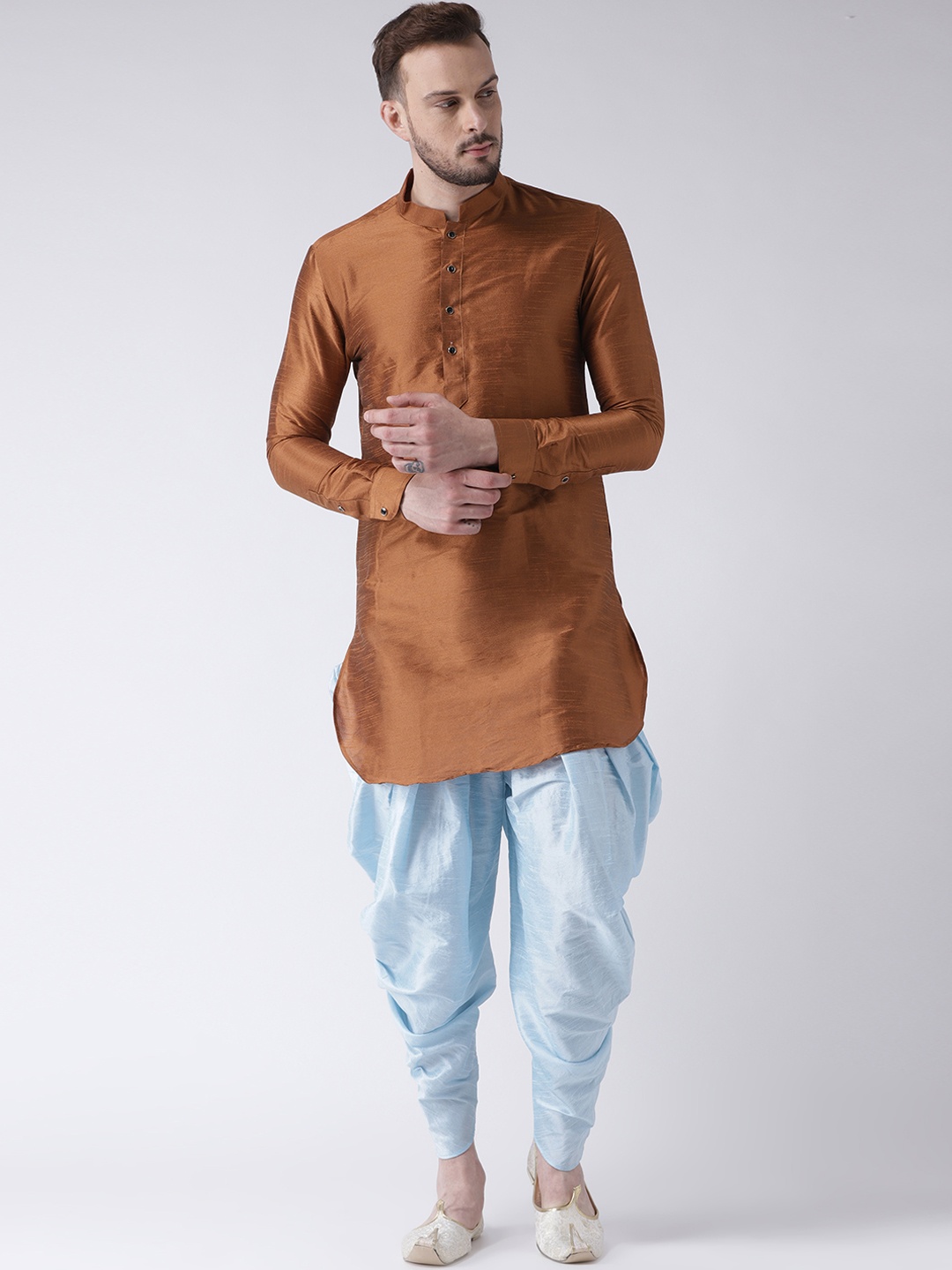 

DEYANN Men Copper-Toned & Blue Solid Kurta with Patiala