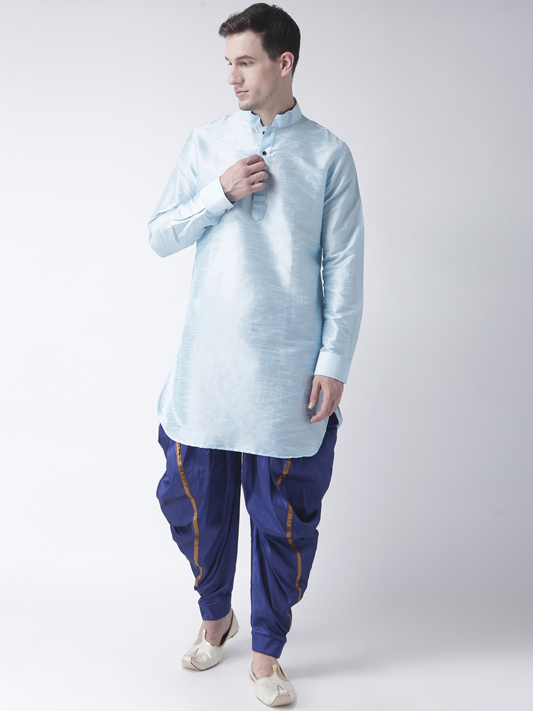 

DEYANN Men Blue & Navy Blue Solid Kurta with Patiala