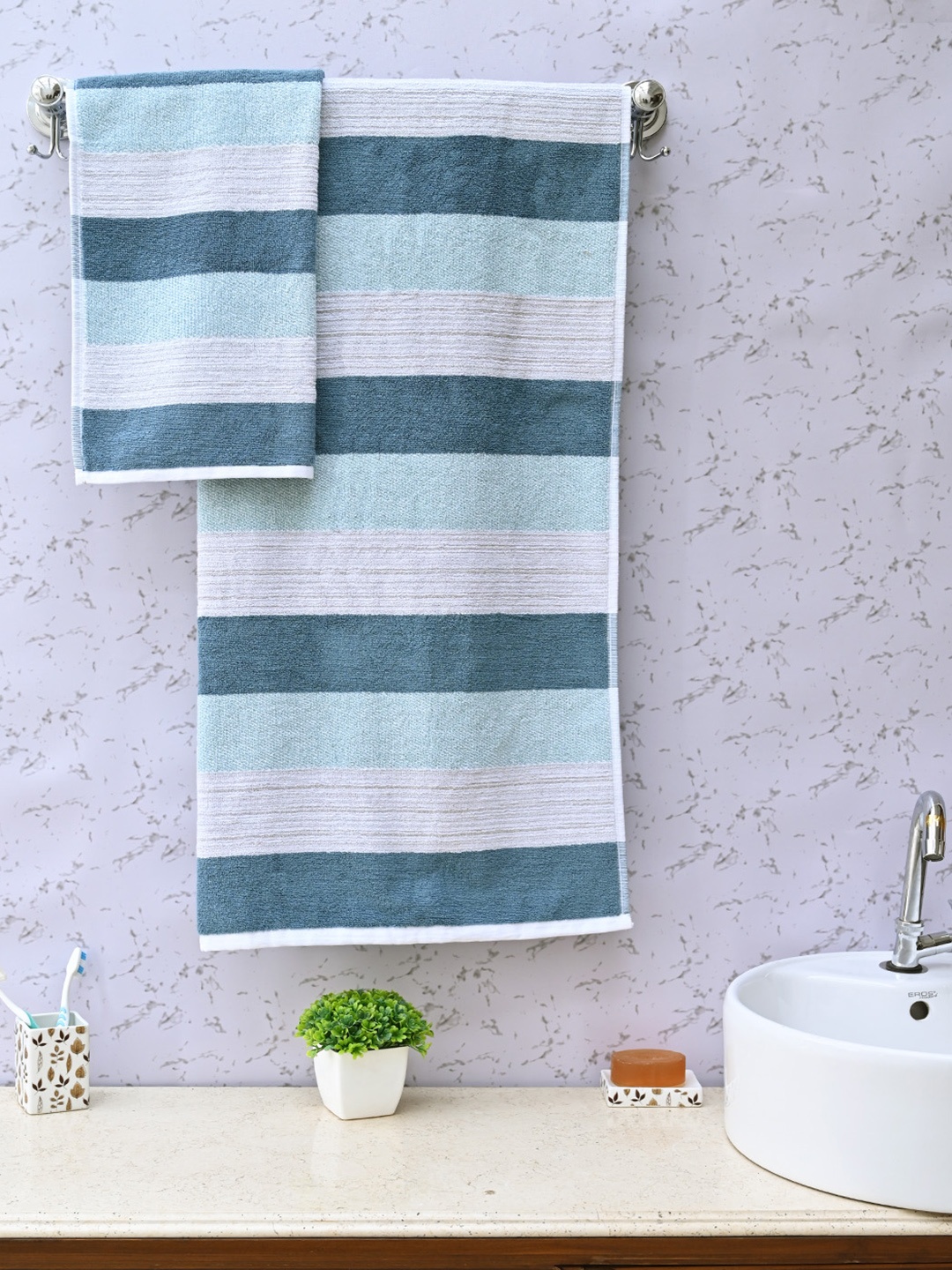 

Avira Home Unisex Pack of 4 Grey & Blue Hulla Stripe 600 GSM Towels