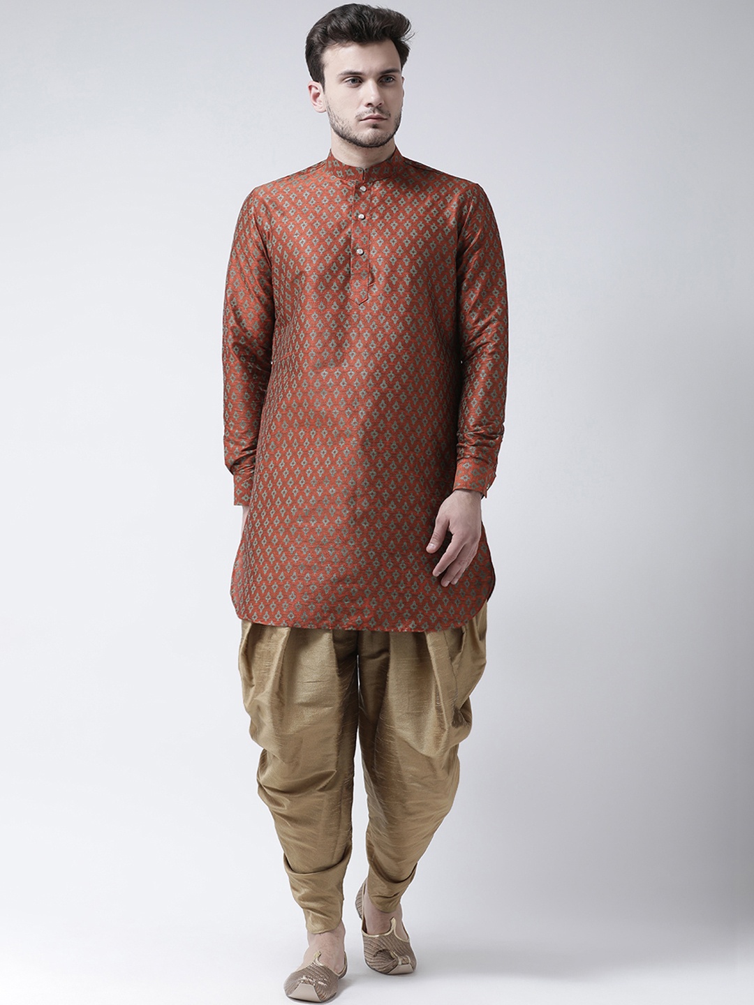 

DEYANN Men Orange & Olive Green Self Design Kurta with Patiala