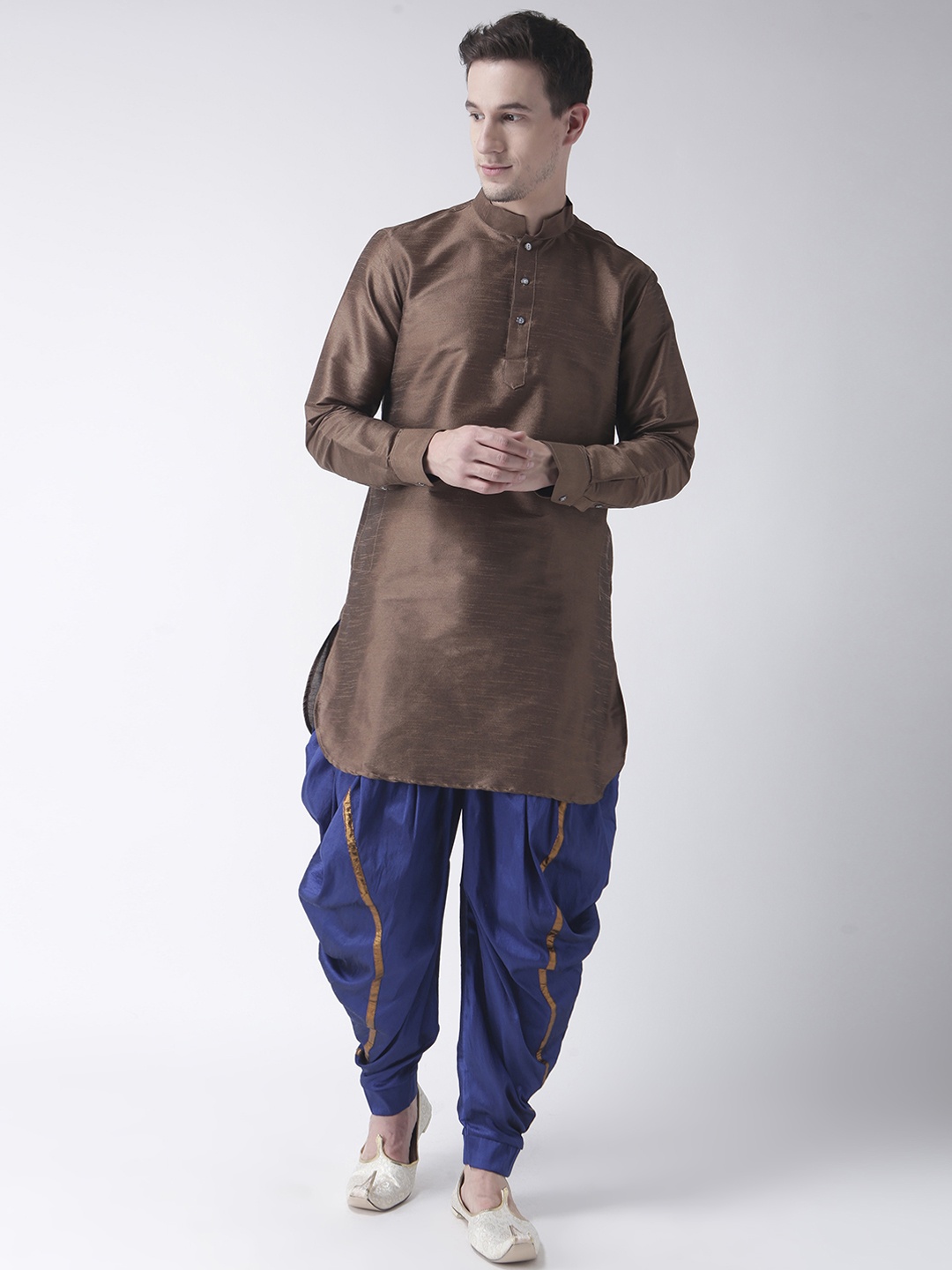 DEYANN Men Brown & Blue Solid Kurta with Patiala