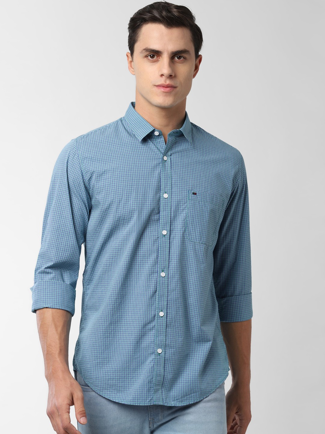 

Peter England Casuals Men Blue Slim Fit Checked Casual Shirt