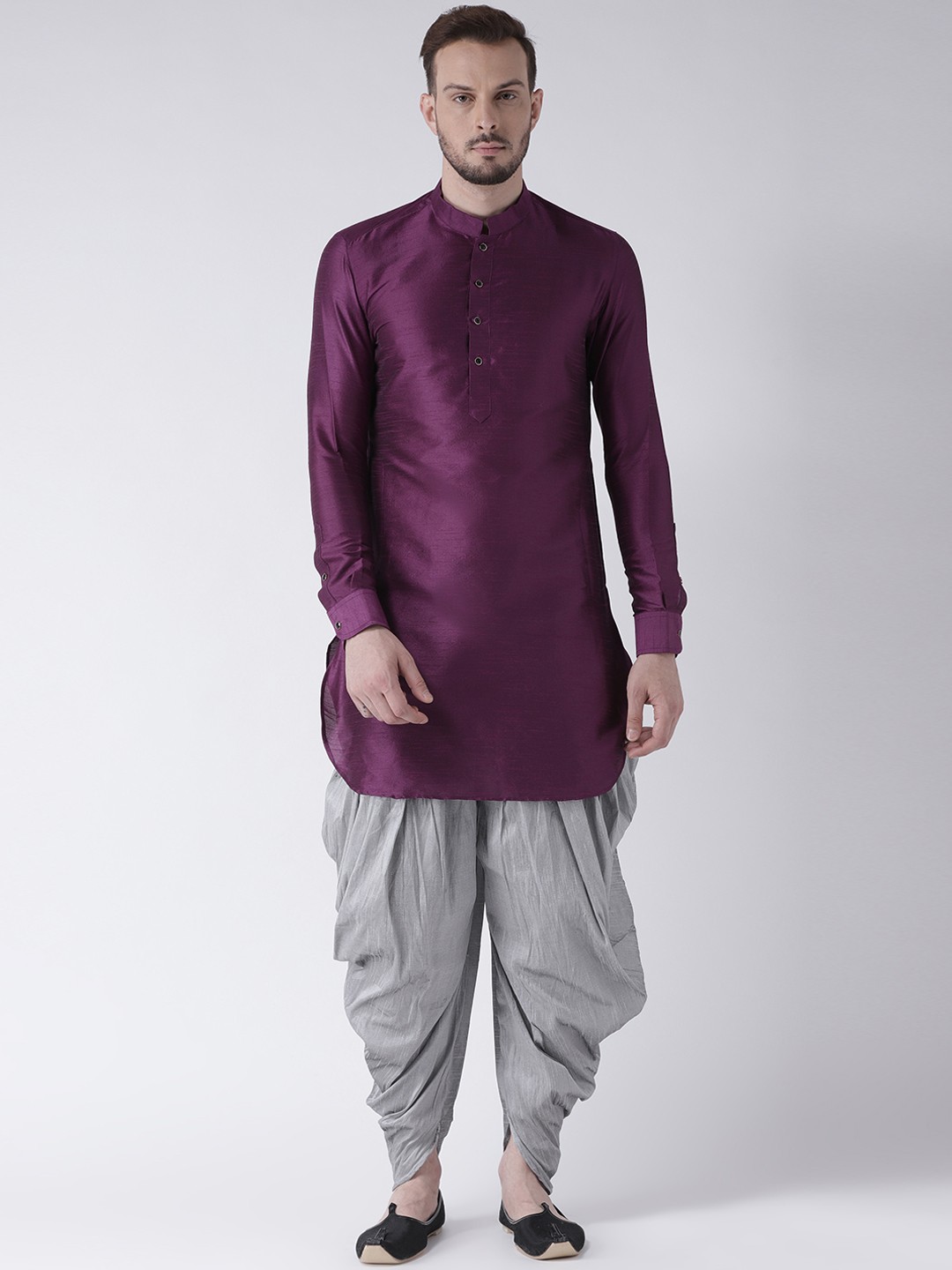 

DEYANN Men Purple & Silver-Toned Solid Kurta with Patiala