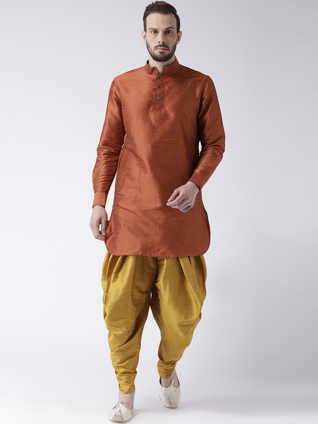 

DEYANN Men Orange & Yellow Solid Kurta with Patiala