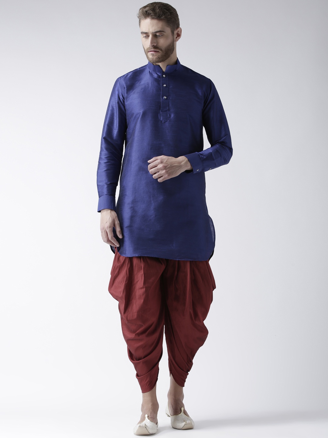

DEYANN Men Blue & Maroon Solid Kurta with Patiala